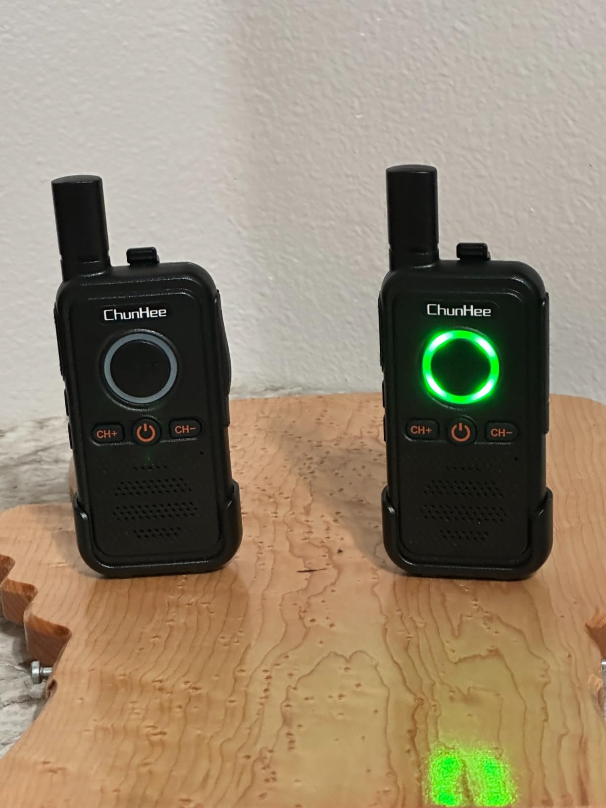 ChunHee Wireless Intercom System, 2 Way Voice Intercom for Home, 1.5-Mile Long Range, 16 Channels Portable Intercom with VOX & SOS Alarm, Easy Install Intercom for Elderly, Business & Basement customer photo 1