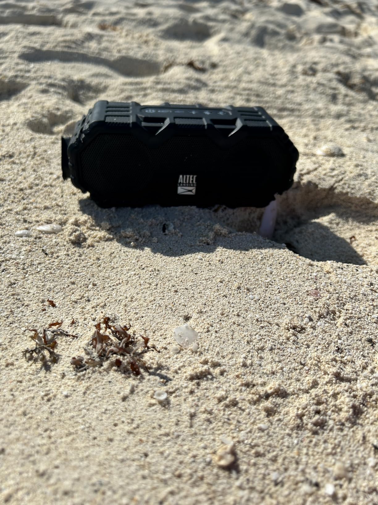 Altec Lansing LifeJacket Mini - Waterproof Bluetooth Speaker with Lights, Portable Wireless Speaker for Pool, Beach, Hiking, Sports, Camping, 16 Hour Playtime, Floats in Water customer photo 1