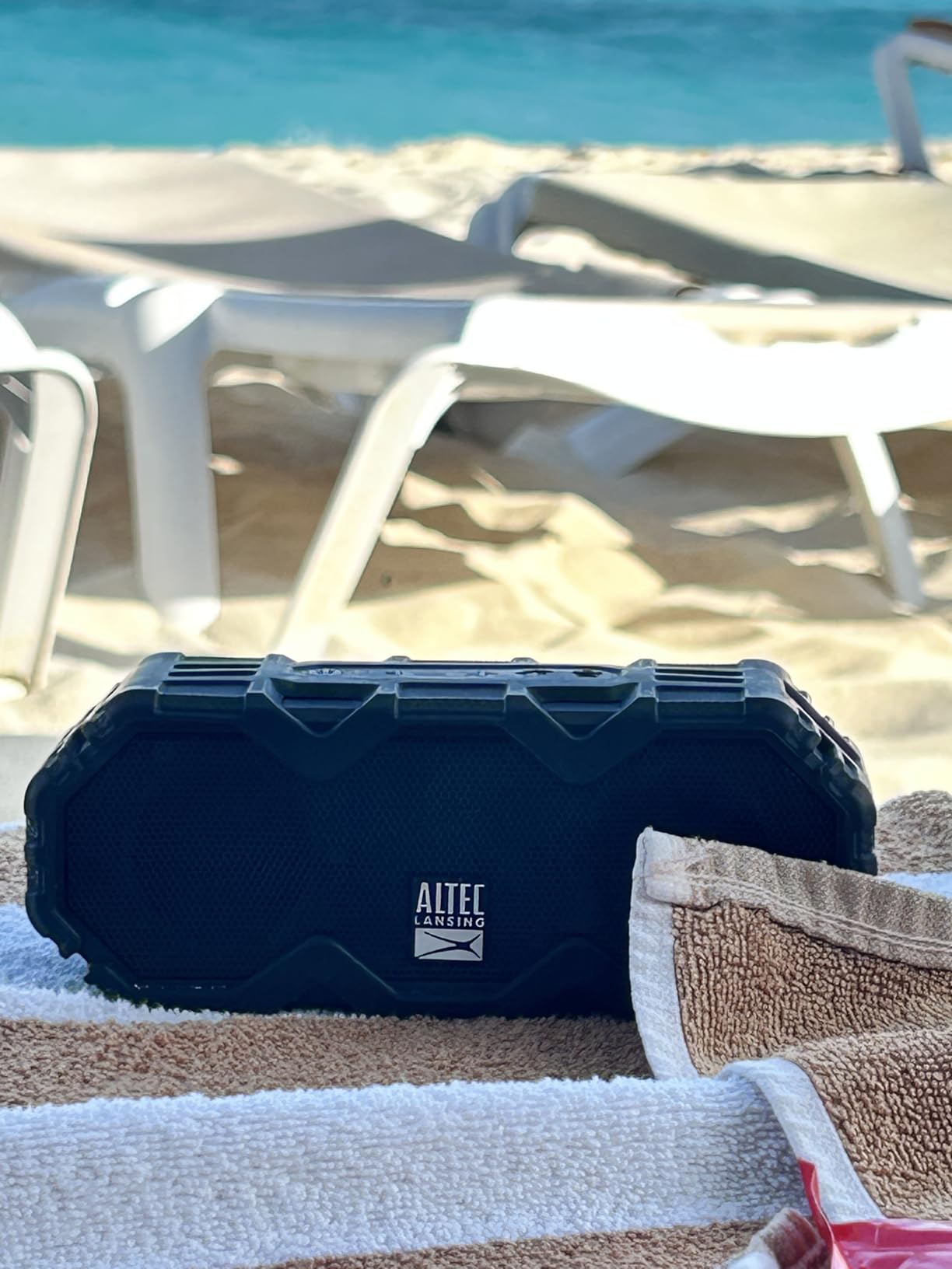 Altec Lansing LifeJacket Mini - Waterproof Bluetooth Speaker with Lights, Portable Wireless Speaker for Pool, Beach, Hiking, Sports, Camping, 16 Hour Playtime, Floats in Water customer photo 2