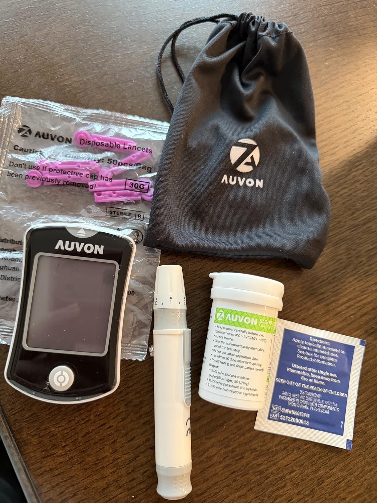 AUVON Blood Glucose Monitor Kit with 100 Glucometer Strips and Lancets customer photo 1
