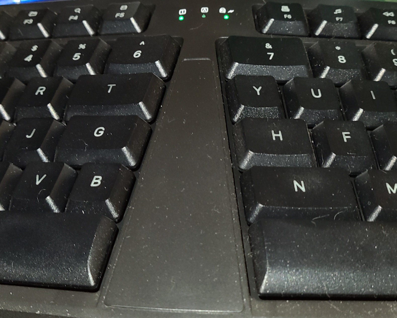 X9 Wireless Ergonomic Keyboard with Cushioned Wrist Support - Type Comfortably Longer - Wireless Split Keyboard for Laptop, PC & Chrome Computer customer photo 2