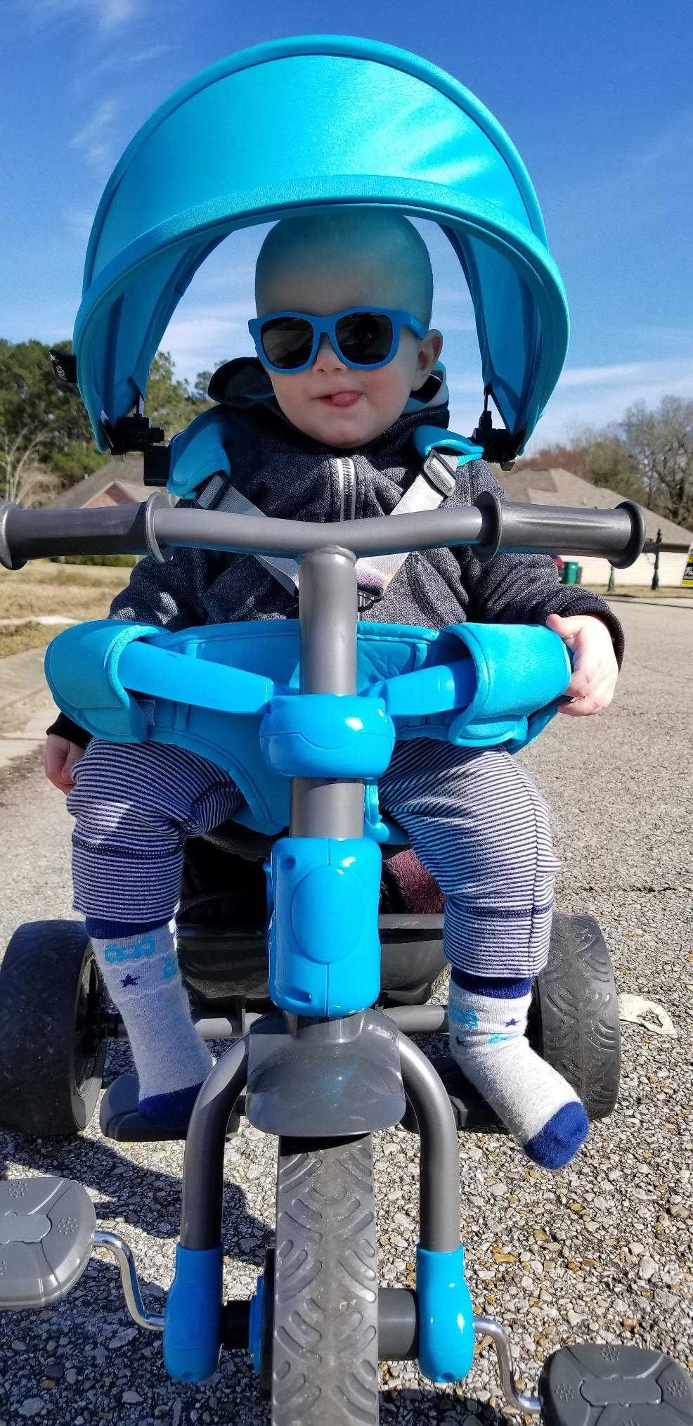 Joovy Tricycoo 4.1 Kids Tricycle with 4-Stages Featuring Extra-Wide Front Tire, Removable and Adjustable Parent Handle, Safety Harness, Machine-Washable Seat Pad, and Retractable Canopy customer photo 2