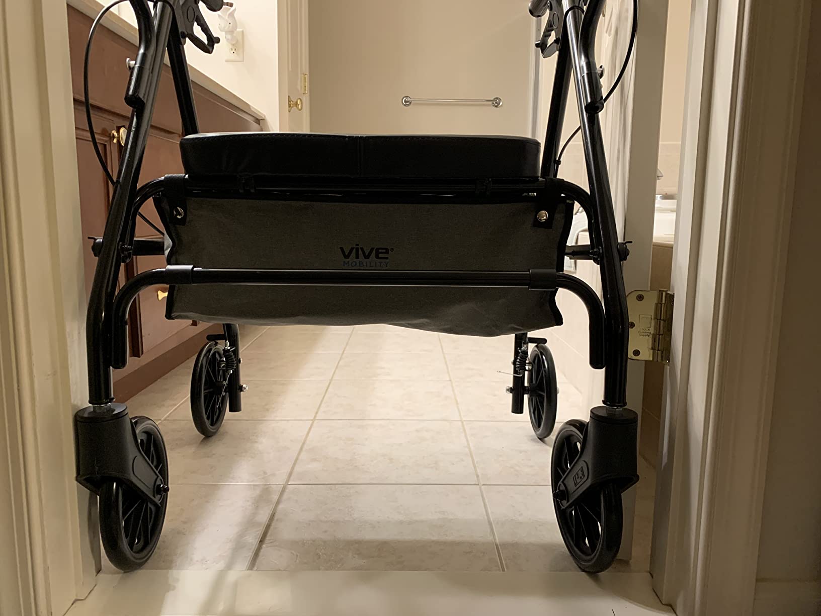 Vive Bariatric Rollator Walker for Seniors - 500 lbs Capacity - Rolling Walker with Seat Lightweight Easy Folding - Mobility Aids & Equipment - Adult Heavy Duty 4 Wheel Rollator with Brakes (Black) customer photo 1