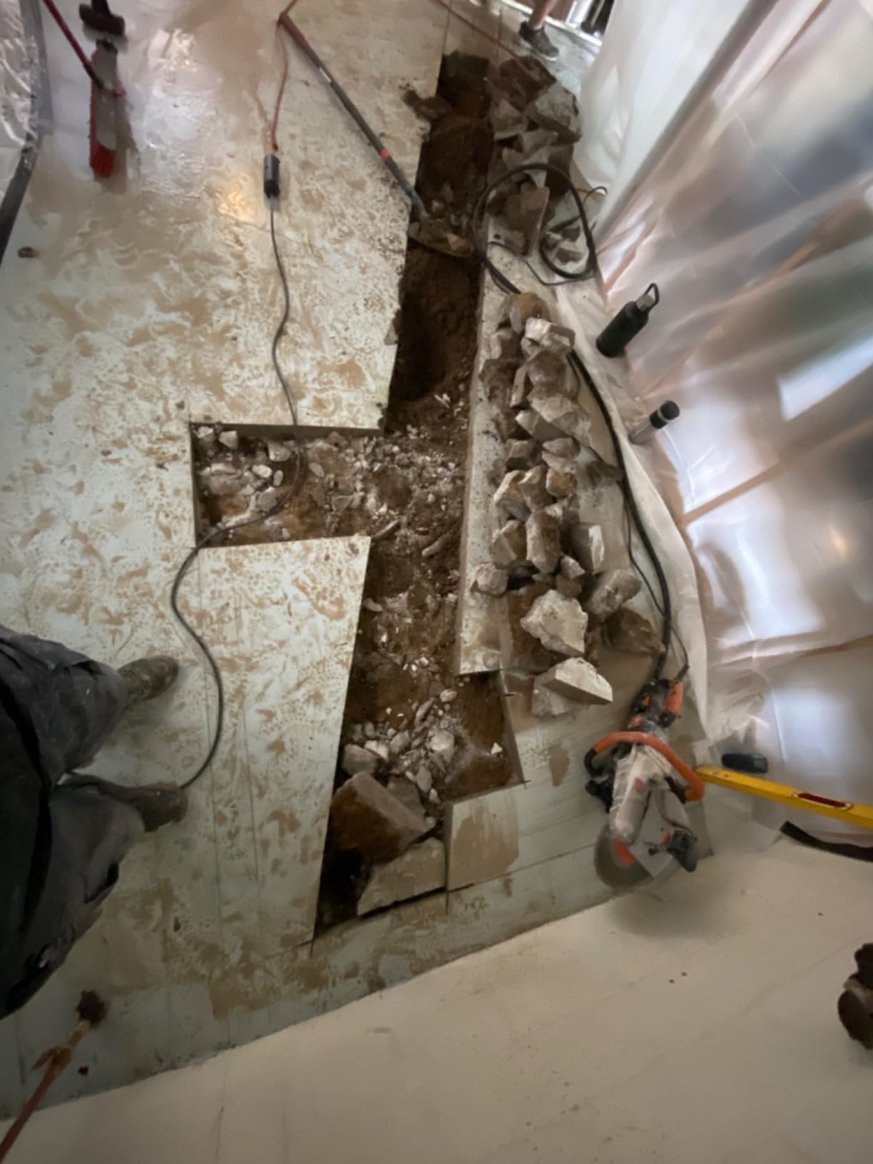 Evolution R12DCT 12 Inch Concrete Saw with Water Fed Dust Suppression - Electric, No Gas, 4-1/2