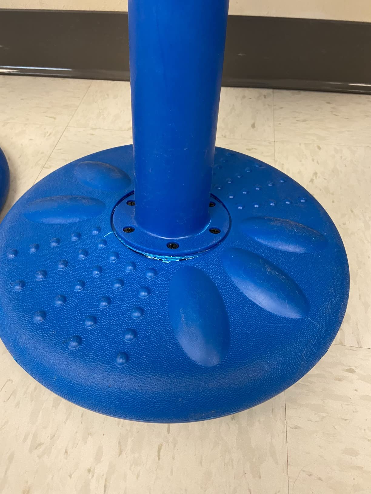 Studico ActiveChairs Adjustable Wobble Stool, Flexible Classroom Seating, Improves Focus, Posture & Helps ADHD/ADD, Sensory Chair, Active Desk Chairs, Adjusts from 16.65