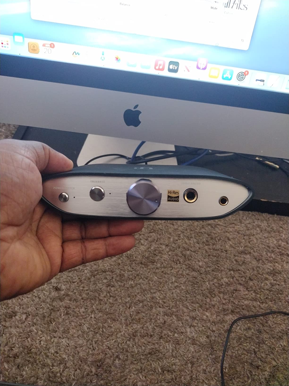 iFi Zen DAC V2 Desktop Digital Analog Converter with USB 3.0 B Input only/Outputs: 6.3mm Unbalanced / 4.4mm Balanced/RCA - MQA DECODER - Audio System Upgrade customer photo 1