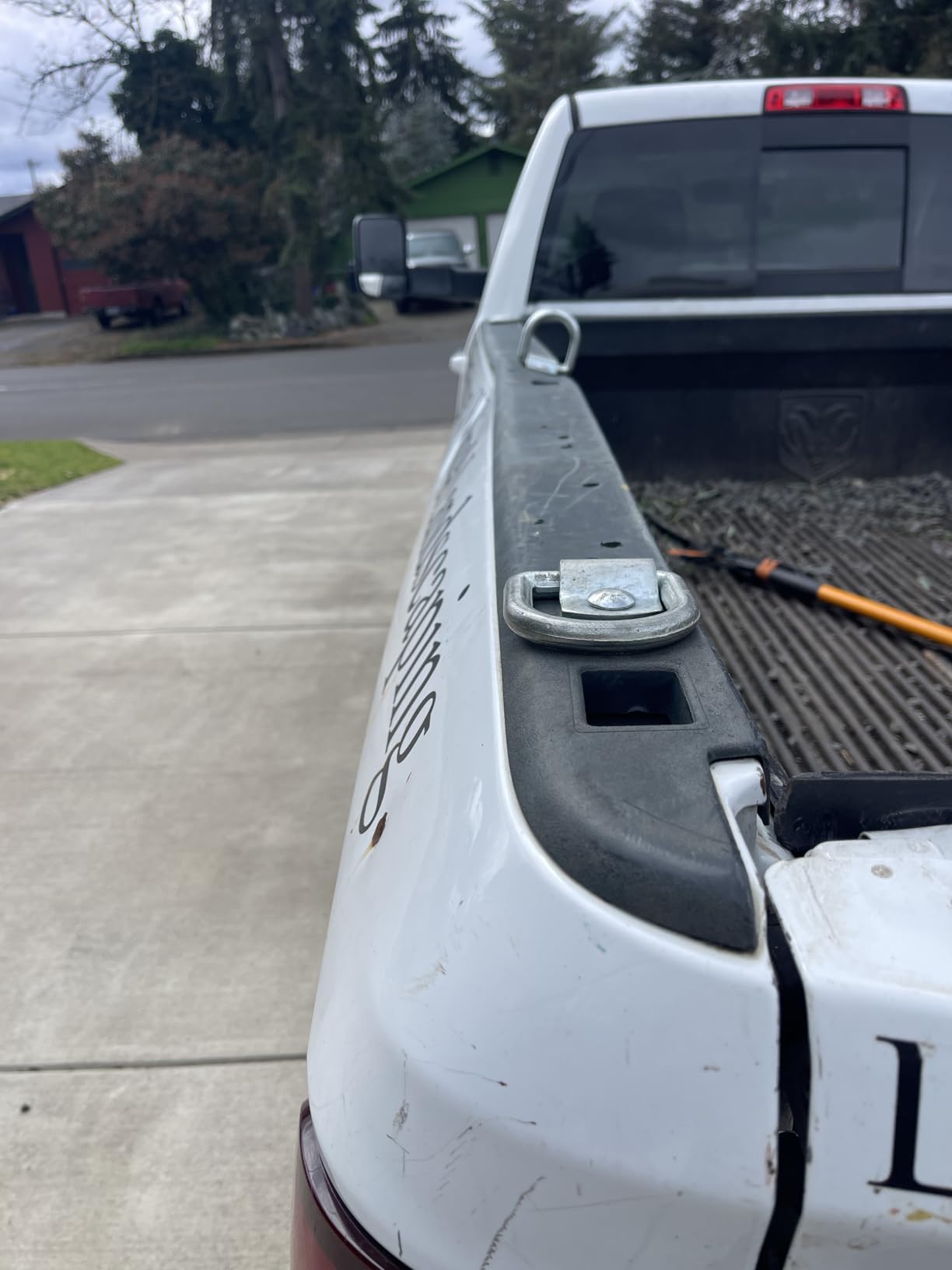 Rhino USA Retractable Ratchet Straps (2-Pack) - 2 Inch x 10 Feet (3,033lb Break Strength) - Heavy Duty Auto Self Retracting Tie Down Straps for Truck, Cargo Trailer, Motorcycle, Rad & More - Black customer photo 1