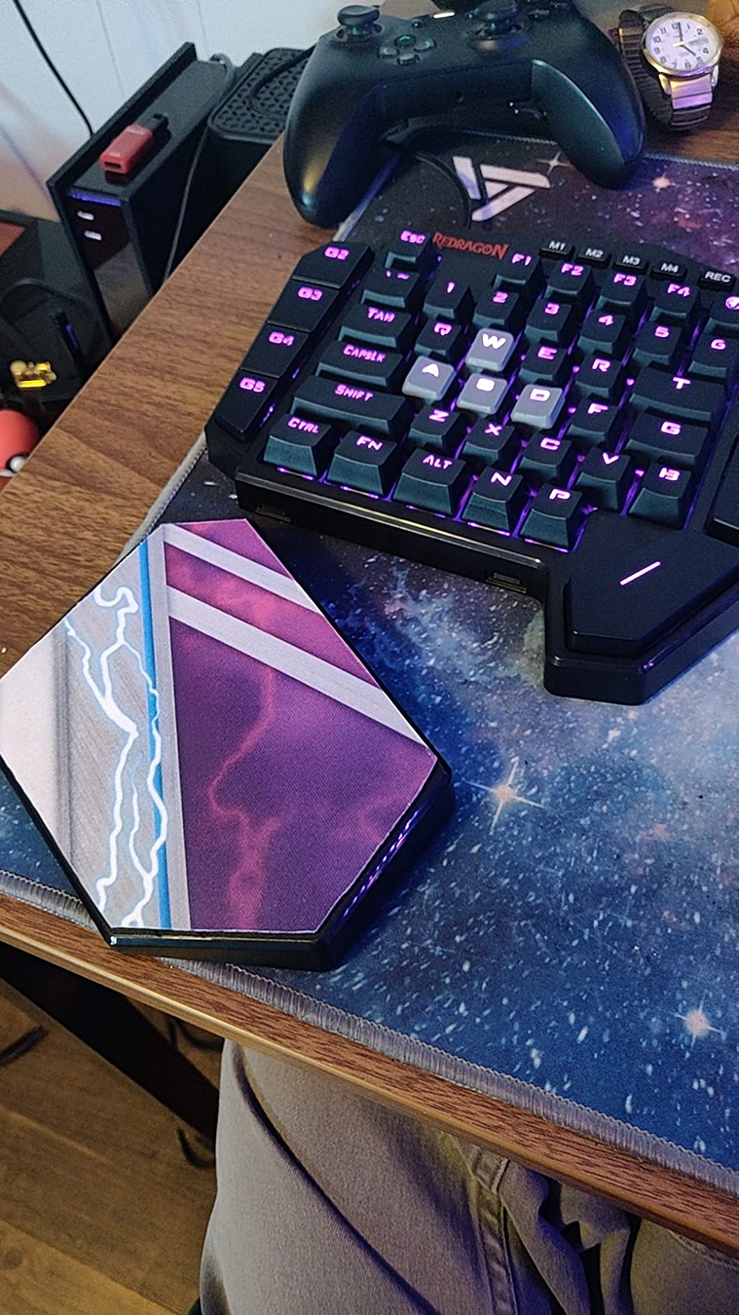 Redragon K585 DITI Wired One-Handed RGB Mechanical Gaming Keyboard, 42 Keys Type-C Professional Gaming Keypad w/Upgraded Hot-Swappable Socket, 7 Onboard Macro Keys & Detachable Wrist Rest customer photo 1