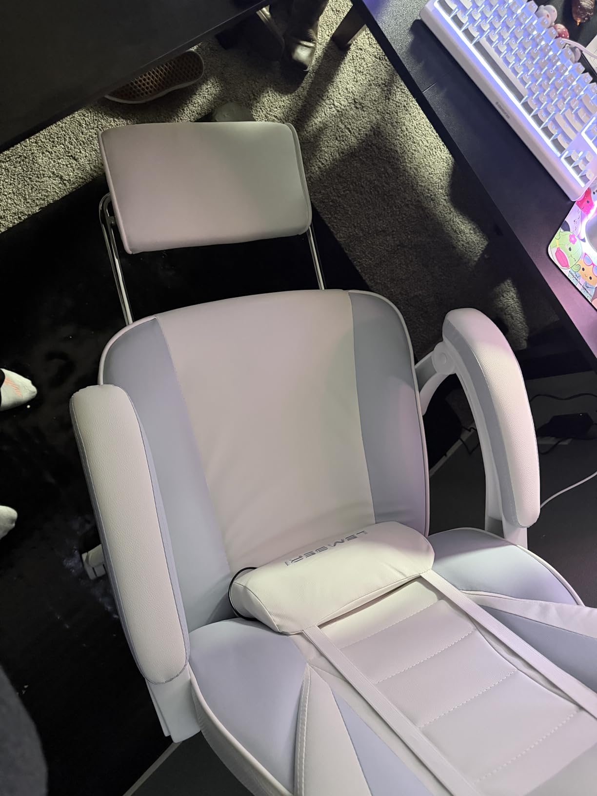 LEMBERI Video Game Chairs with footrest, Big and Tall Gamer Chair for Adults, 400lb Capacity, Racing Style Computer Chair with Headrest and Lumbar Support customer photo 2