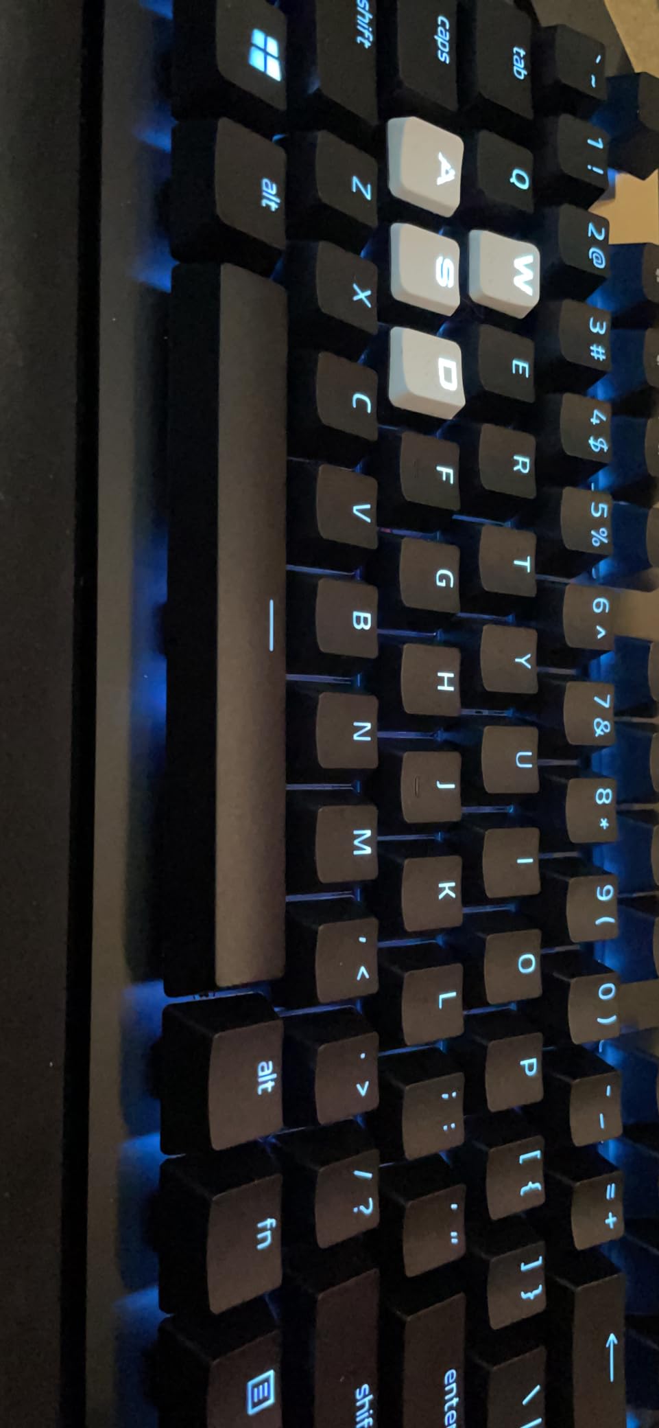 Huntsman V2 TKL Tenkeyless Gaming Keyboard: Fast Linear Optical Switches Gen2 w/Sound Dampeners & 8000Hz Polling Rate - Detachable TypeC Cable - Doubleshot PBT Keycaps - Ergonomic Wrist Rest customer photo 1