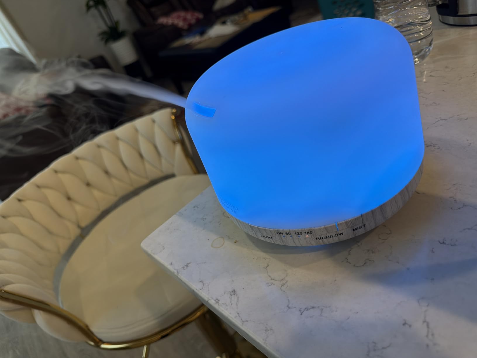 ASAKUKI Essential Oil Diffuser, 300ml Ultrasonic Aromatherapy Oil Humidifier with 7 Colors LED Lights, 2 Mist Mode for Home (Wood Grain) customer photo 2