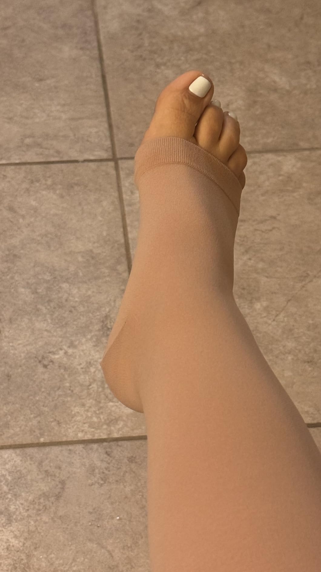 Medical Compression Pantyhose for Women & Men, 20-30mmHg Compression Stockings customer photo 2