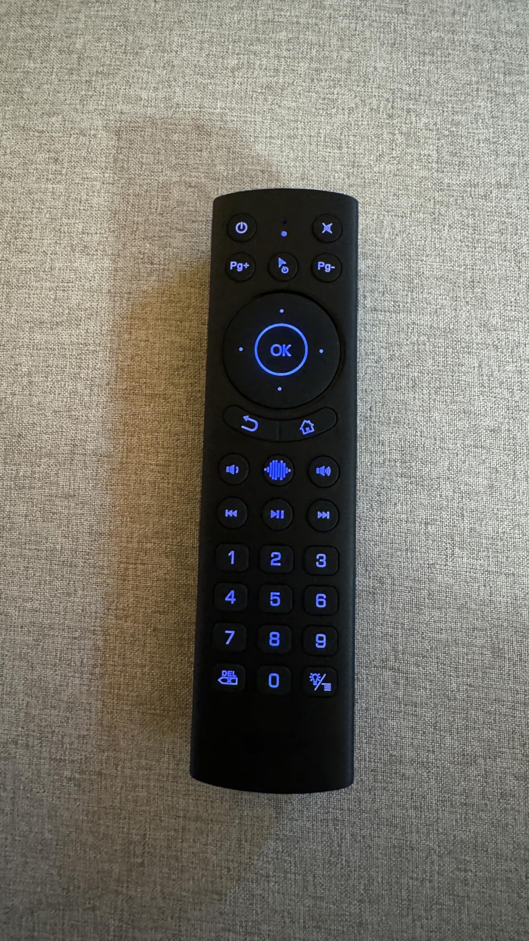Bluetooth Voice Remote Control,USB Wireless Voice Control Sensing Backlit Air Remote Mouse with IR Learning for PC,Projector,Smart TV,Android TV Box(G20S Pro Plus) customer photo 1