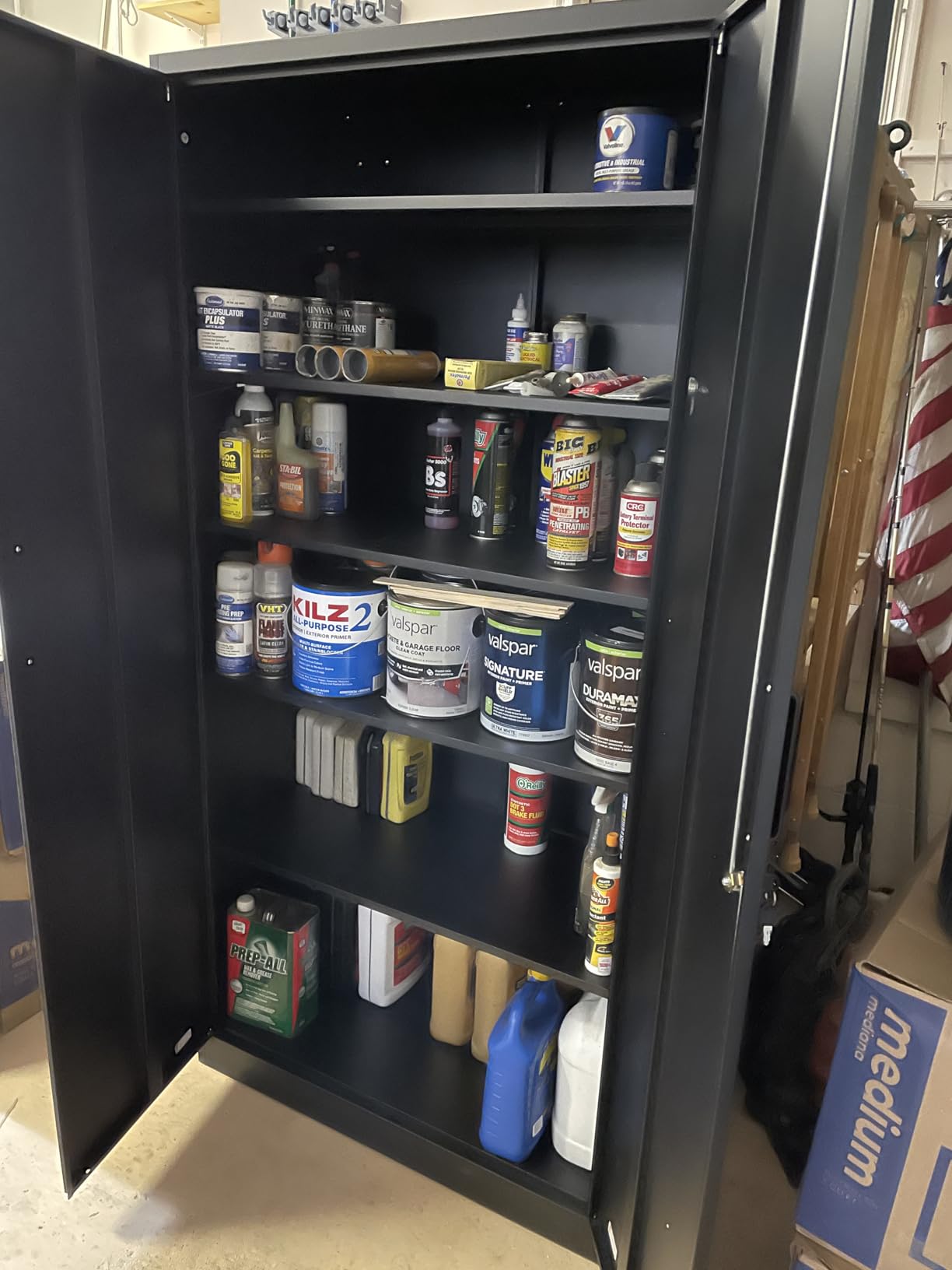Letaya Metal Storage Cabinets with Lock Doors, Tall Locker Organizer Steel Garage Cabinets, 5 Adjustable Layers Shelves customer photo 1