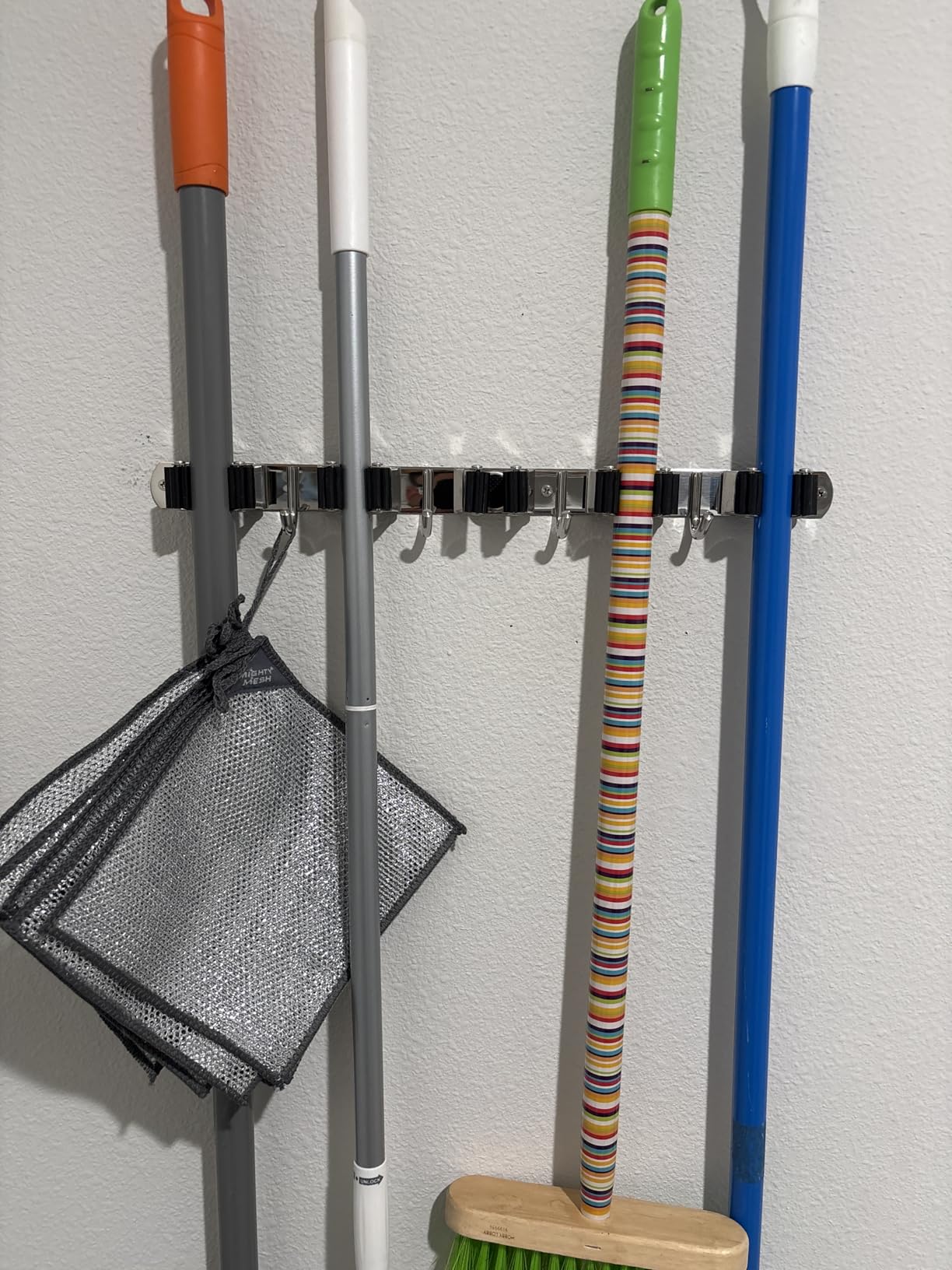 AceMining 5 Racks and 4 Hooks Mop and Broom Holder Wall Mount, Broom Organizer Storage Tool Racks Stainless Steel Heavy Duty Hooks Self Adhesive Solid Non-slip for Home Kitchen Garden Laundry Garage customer photo 2