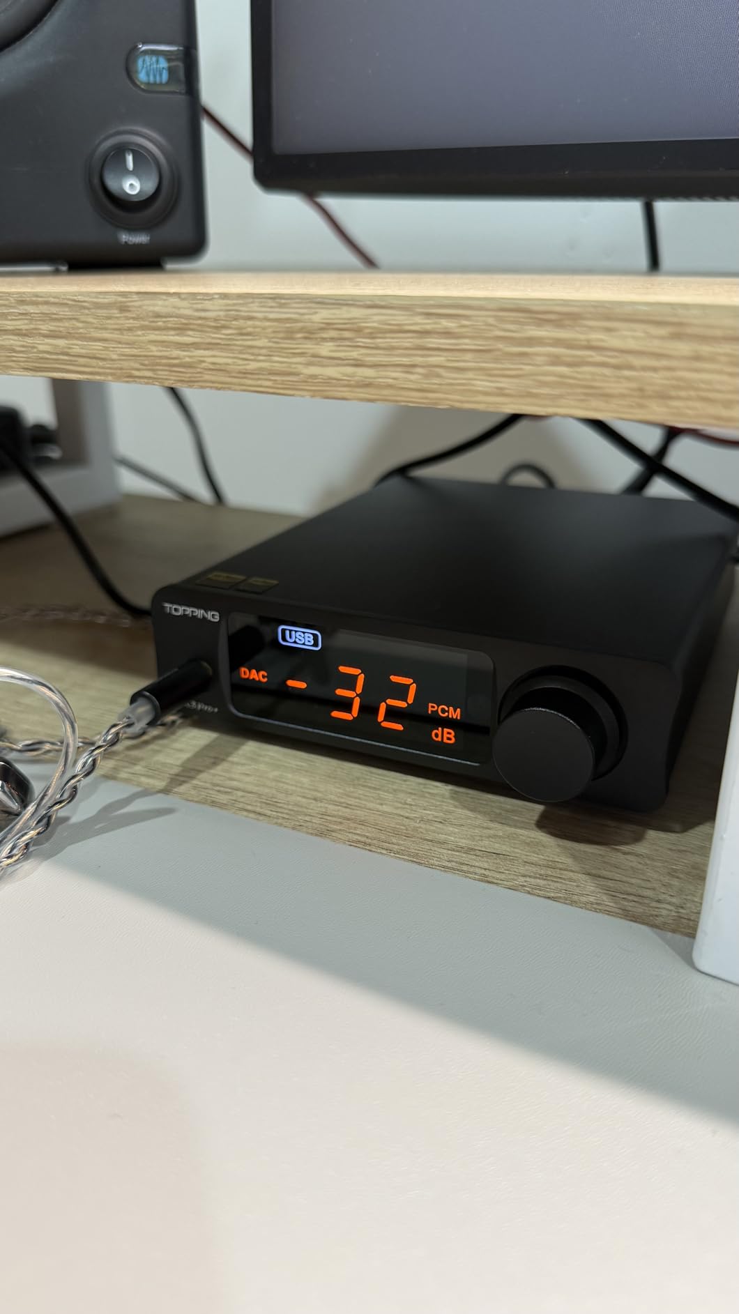 Topping DX3pro+ LDAC Headphone Amplifier - ES9038Q2M XU208 NFCA Bluetooth5.0 Audio Decoder USB/Opt/Coax DAC AMP Pre Amplifier with Remote Control customer photo 2