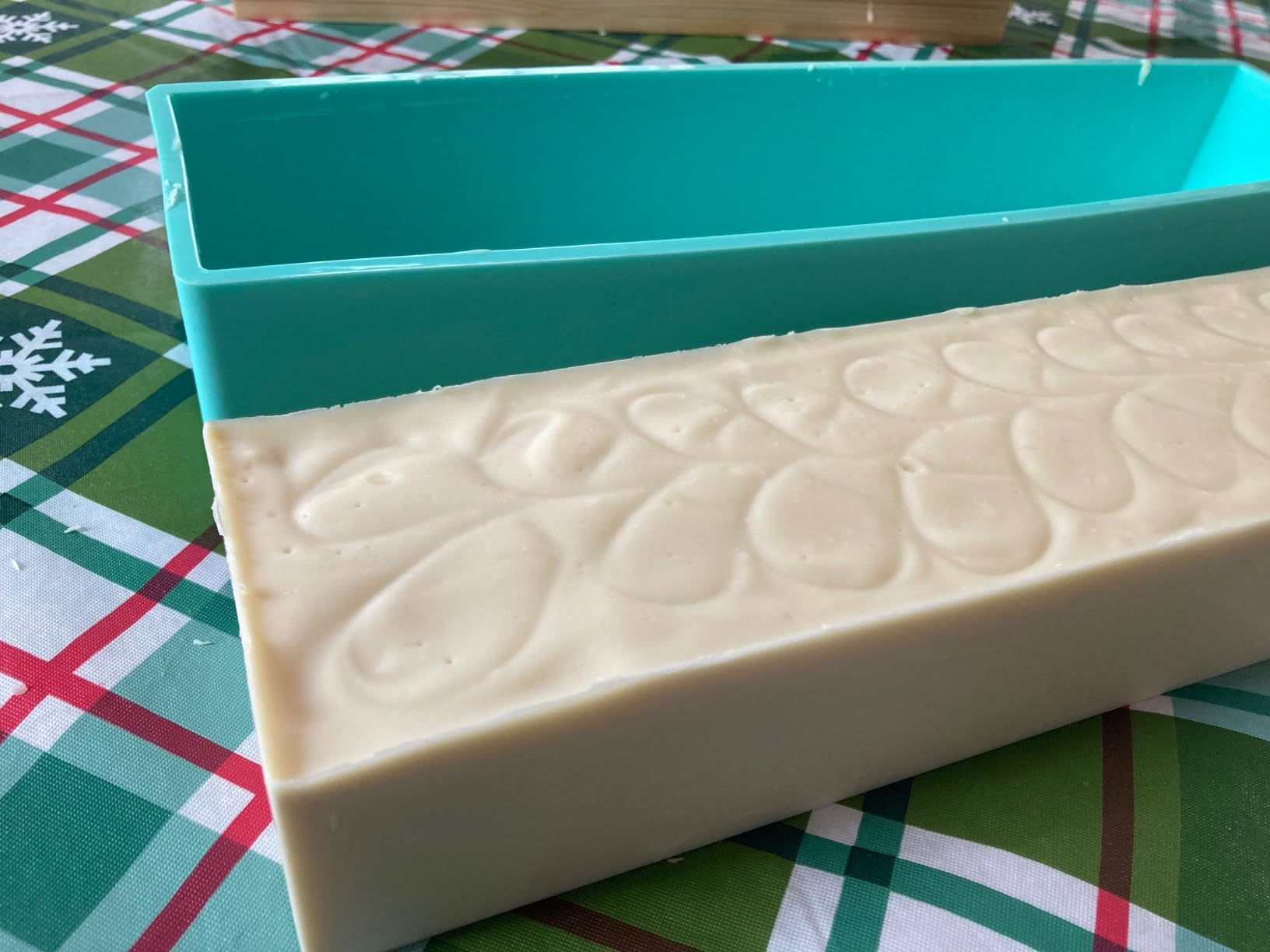 Wooden Soap Molds for Soap Making Large- 5 lb Soap Molds Loaf with Cover, Rectangle Silicone Soap Loaf Molds 77 oz customer photo 2
