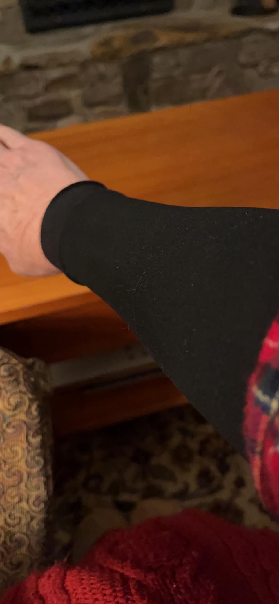 beister Medical Compression Arm Sleeve for Men Women (Single), 20-30 mmhg Full Arm Support for Pain Relief, Lymphedema customer photo 1