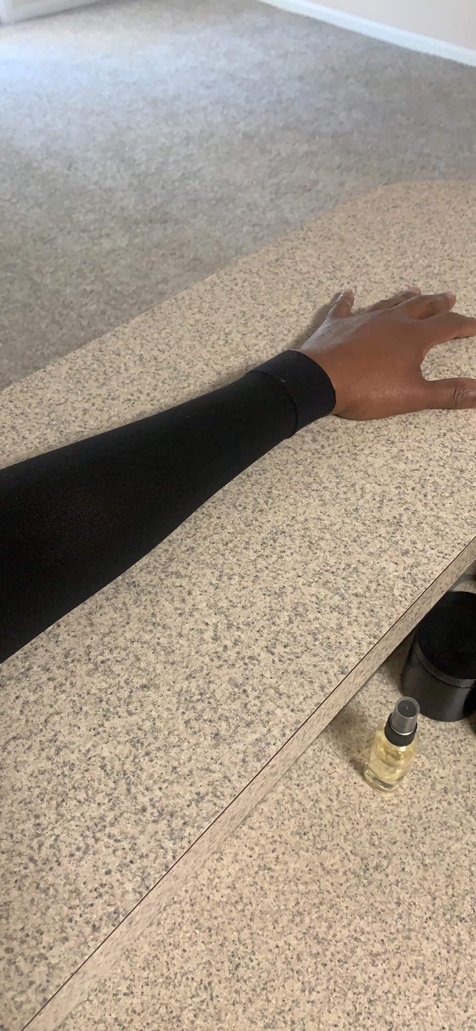 beister Medical Compression Arm Sleeve for Men Women (Single), 20-30 mmhg Full Arm Support for Pain Relief, Lymphedema customer photo 2