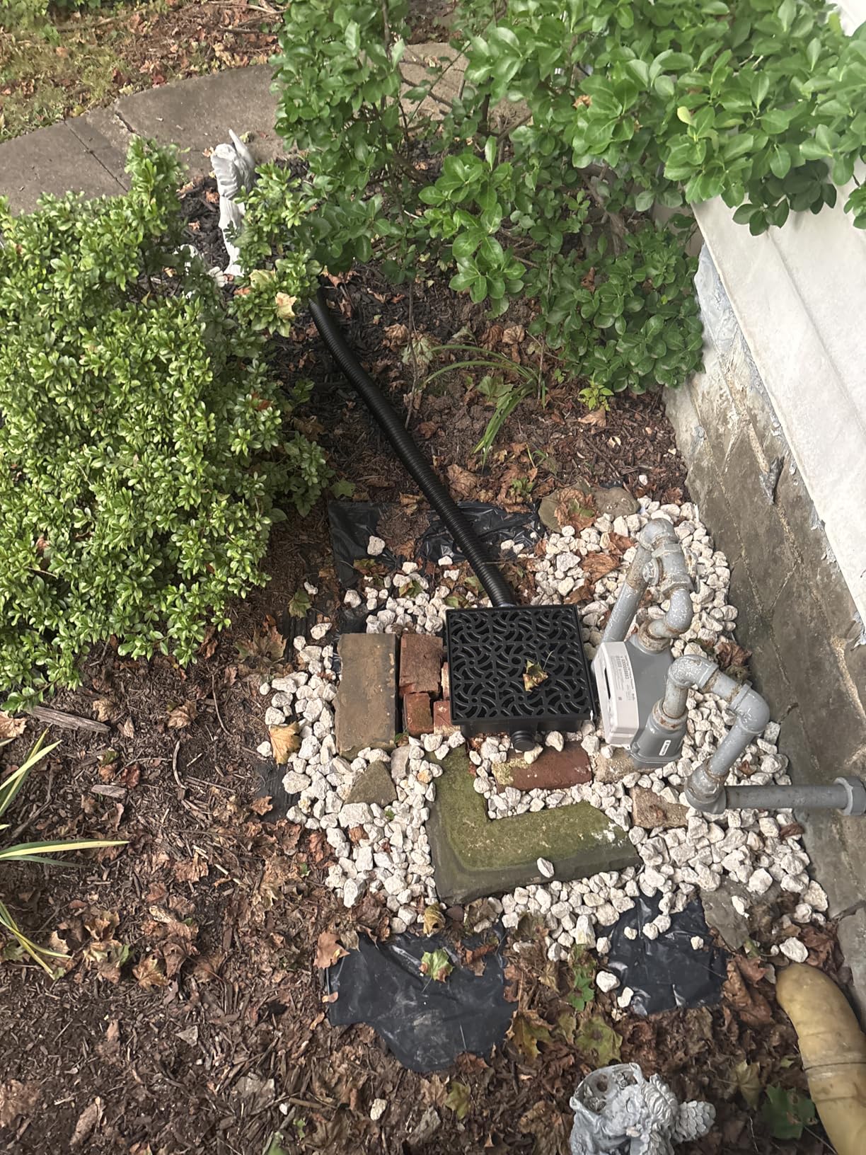 NAACOO Gutter Downspout Extensions, Upgraded 12x12in Catch Basin Low Profile Downspout Extender | No Deep Dig French Drain, Flexible Pipe Extension to 8.2ft, Protect House Foundation. customer photo 2