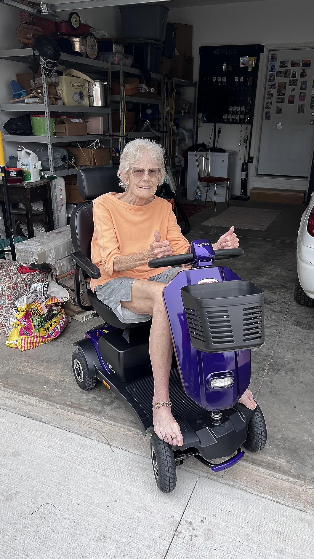 Metro Mobility - 2026 New 4 Wheel Outdoor Mobility Scooter - Adult Mobility Scooter 300 lbs Foldable - Battery - 12V20AH*2pcs, Max Range 16 Miles (Purple) customer photo 2