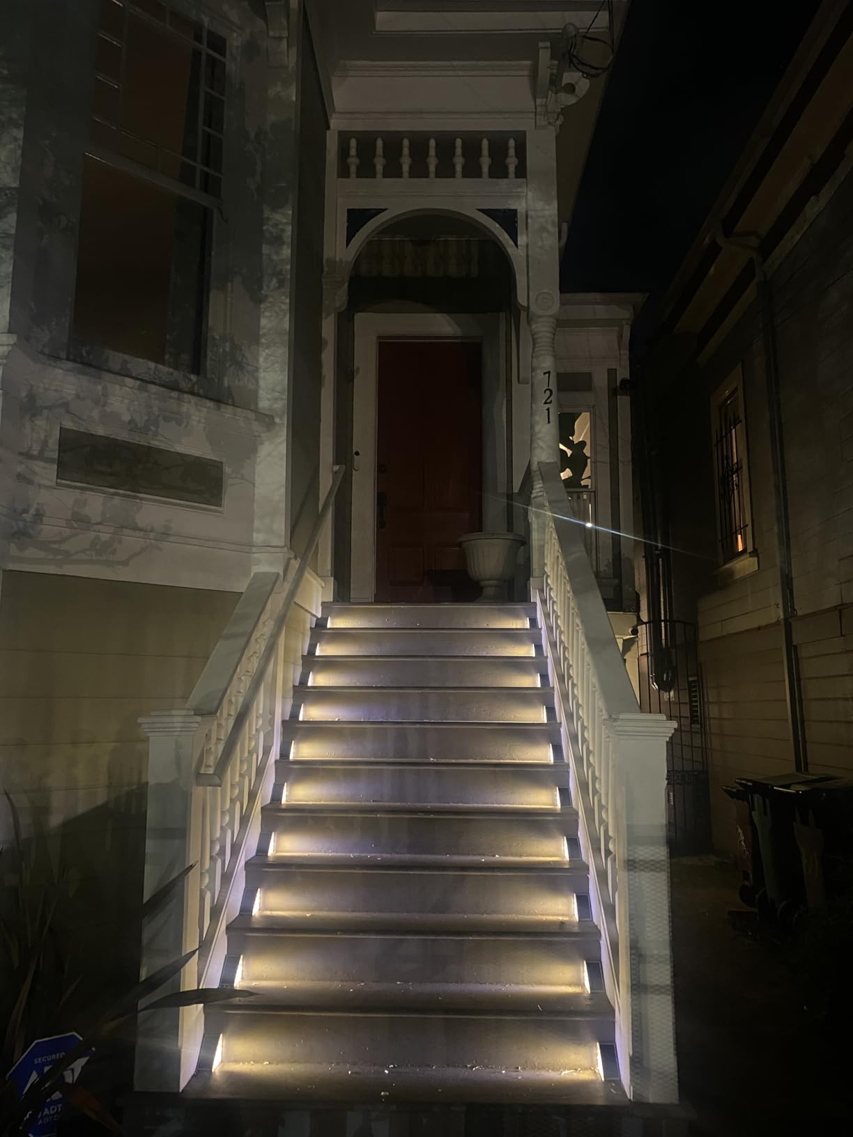 VOLISUN Solar Stair Lights 6 Pack, Solar Step Lights Outdoor Waterproof IP67, LED Outdoor Step Light,Outdoor Light Decor for Garden Stair, Deck, Front Step, Front Porch, and Patio（3000K） customer photo 1