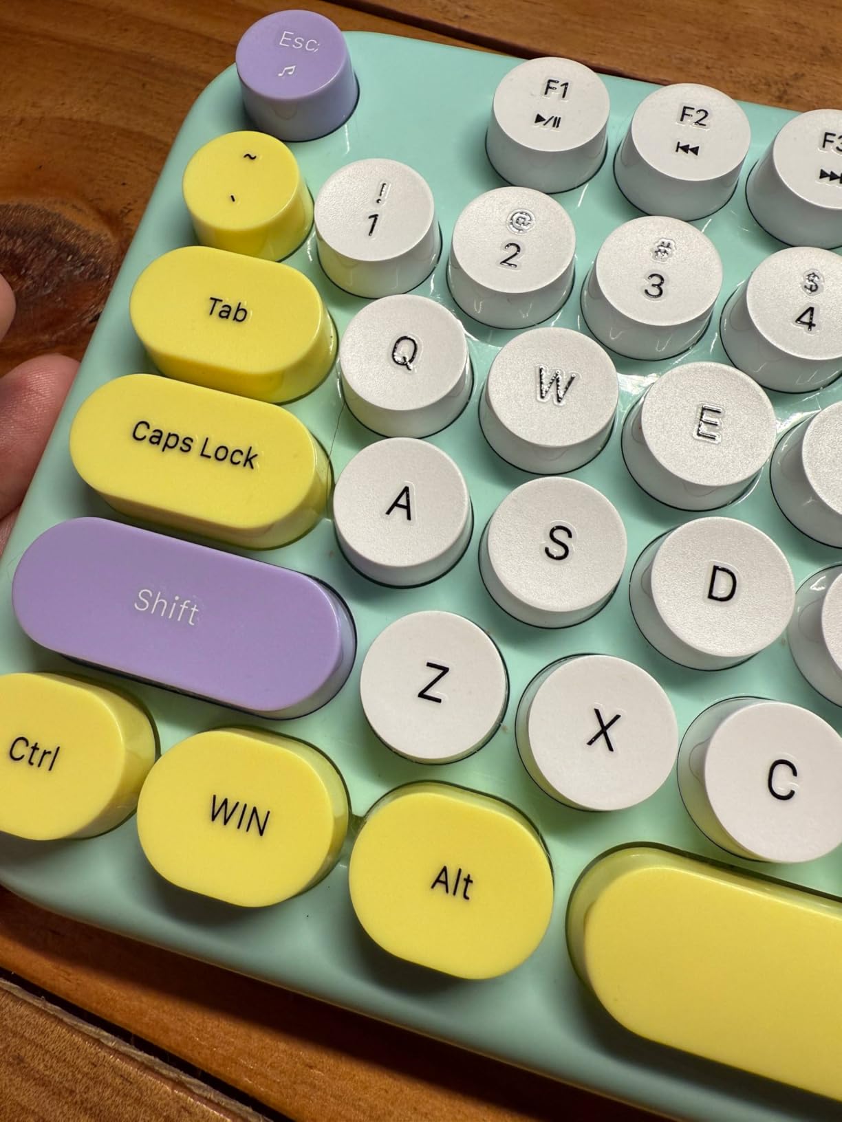 MOFII Wireless Bluetooth Keyboard for Mac, iPad, iPhone, PC, Laptop & Android, Connect up to 3 Devices Simultaneously, Portable 100-Key Typewriter Retro Round Keycaps Keyboard- Milk Tea Colorful customer photo 2