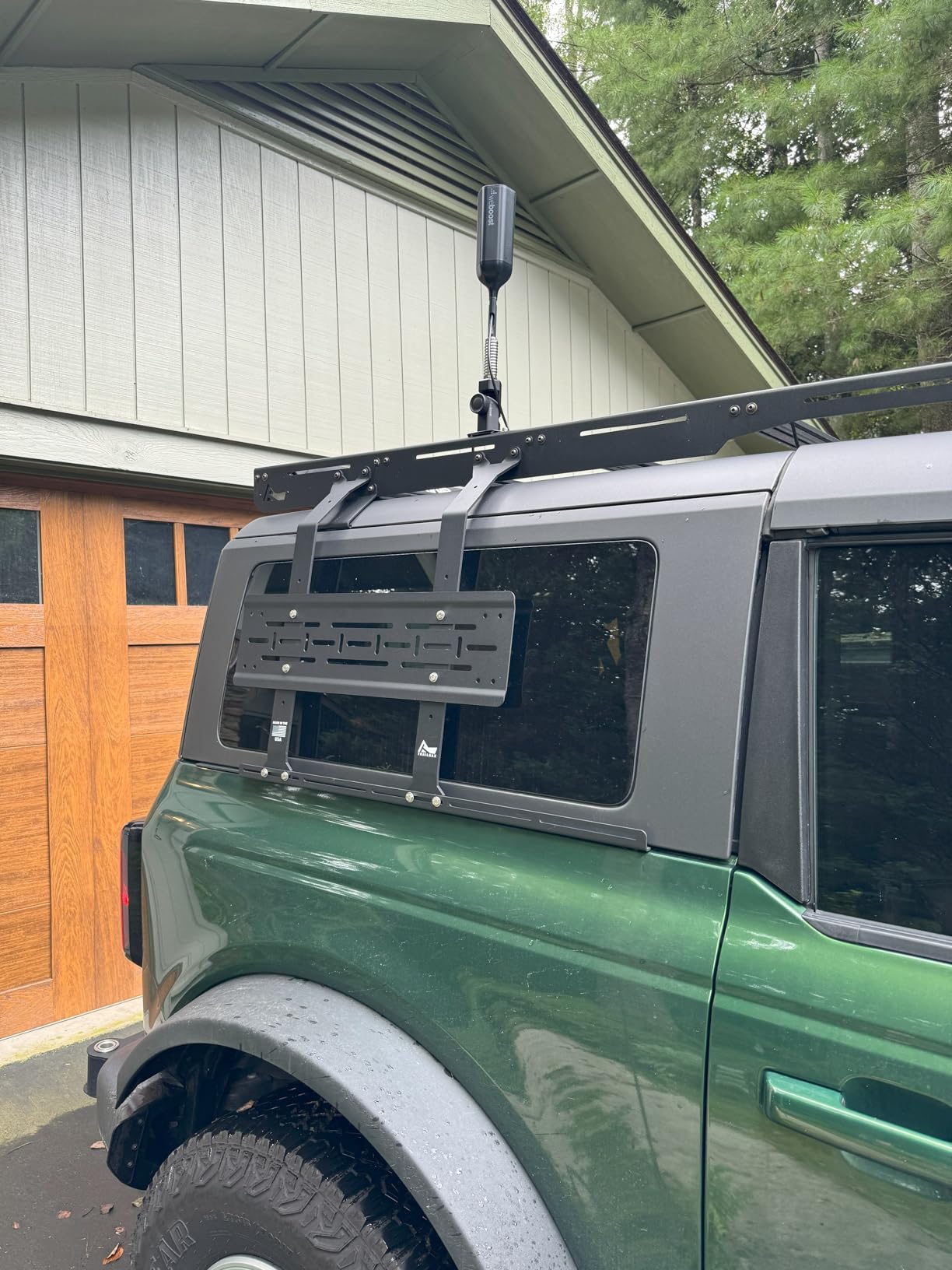 weBoost Drive Reach Overland - Cell Phone Signal Booster for Off Road Vehicles | Boosts 5G & 4G LTE for All U.S. Carriers - Verizon, AT&T, T-Mobile | Made in The U.S. | FCC Approved customer photo 2