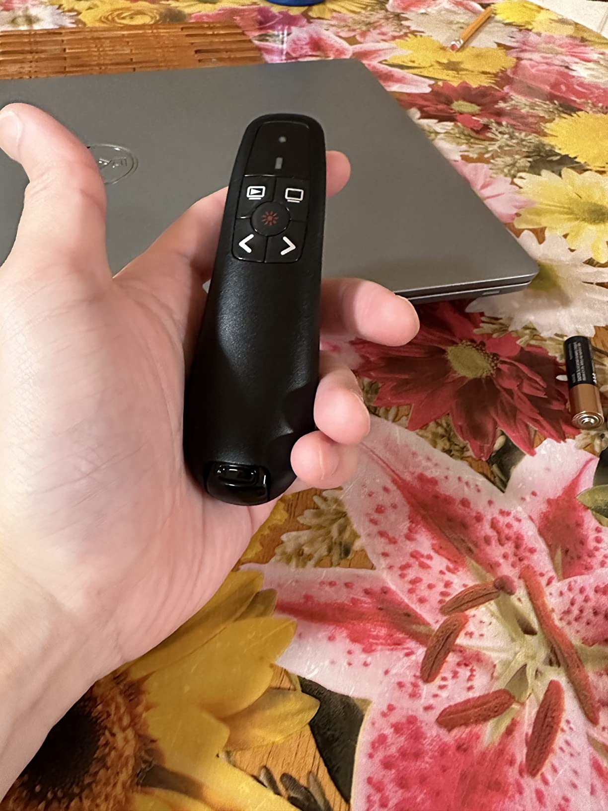 Wireless Presentation Clicker for Google Slides: 100ft Range | Ultra-Bright 656ft Red Pointer | Battery Powered - Plug & Play USB Presenter Remote with Volume & Black Screen for Mac Win PPT Keynote customer photo 2