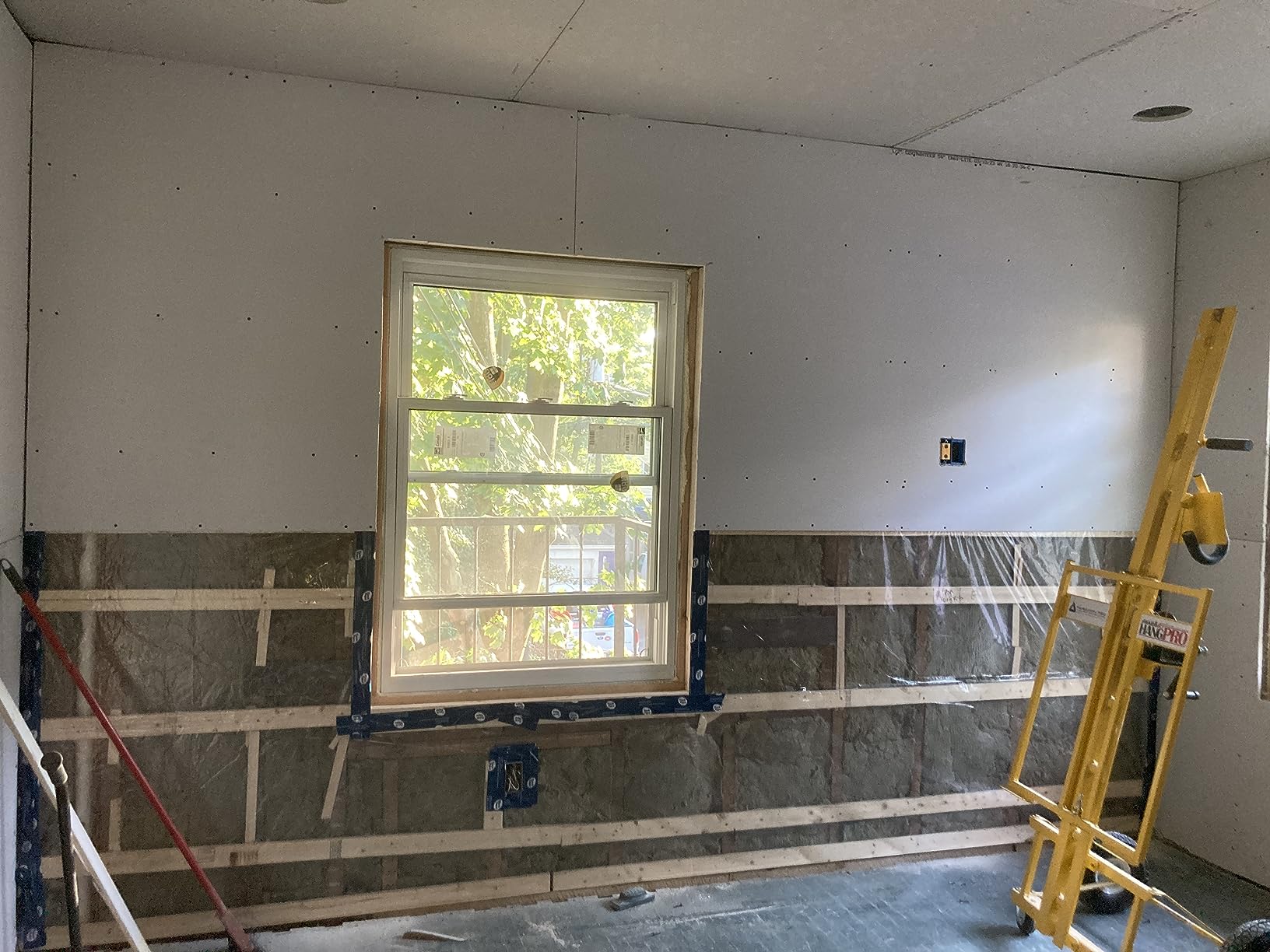 PANELLIFT HANGPRO Drywall Lift for Walls Model 100, 10 ft 150 lbs Capacity, One Person Drywall Installation, Sheetrock Installation, Hang Drywall, Easy Transport customer photo 2