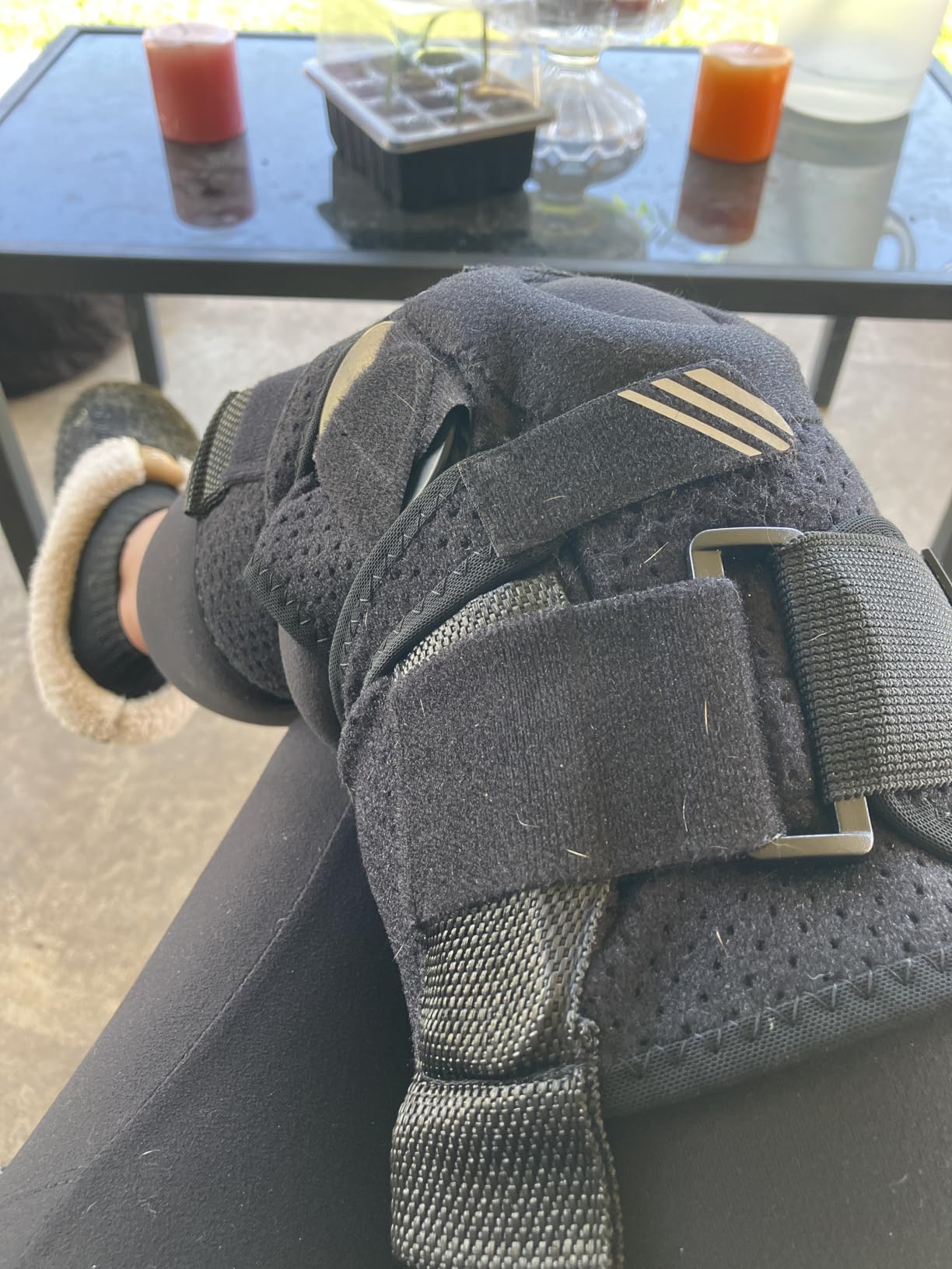 Fit Geno Hinged Knee Brace for Meniscus Tear: Adjustable Knee Support for Knee Pain w/Side Stabilizers & Hinges for Injury or Surgery Recovery - Men and Women customer photo 2