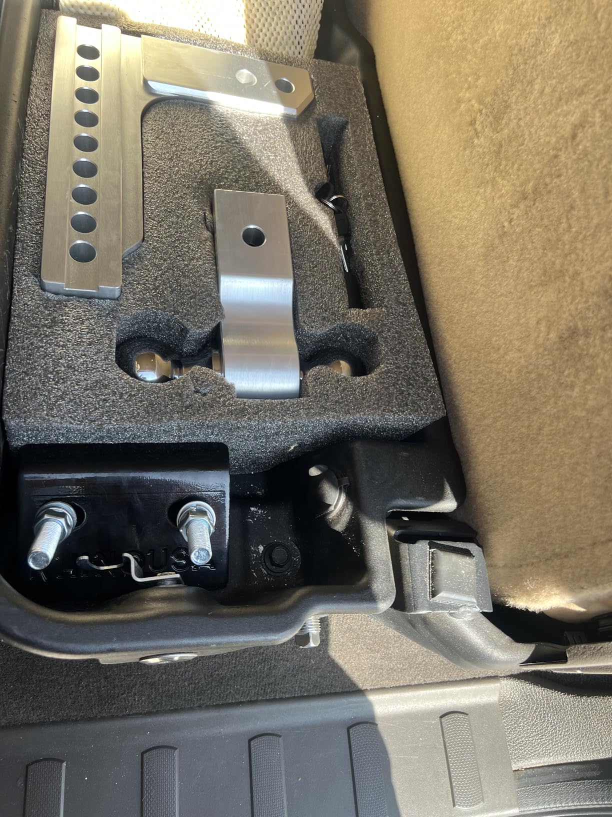 Rhino USA Adjustable Trailer Hitch (Fits 2-Inch Receiver) - Heavy Duty Aluminum Tow Hitches with 6-Inch Drop/Rise for Truck (12,500 LBS GTW) customer photo 1
