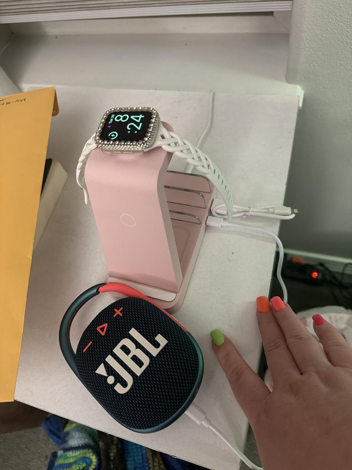 Wireless Charger for iPhone - 5 in 1 Charging Station for Multiple Devices Apple: Fast Wireless Charging Stand Dock for iPhone 17 16e 16 15 14 13 12 Pro Max Apple Watch Airpods customer photo 2
