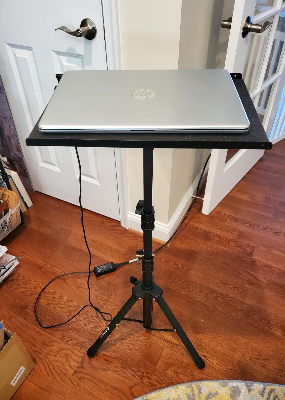 CAHAYA Projector Tripod Stand Adjustable: Height 29 to 65in Projector with Casters Universal Laptop Stand Portable Multifunctional DJ Rack Stand for Outdoor Movies Computer Book DJ Equipment CY0332 customer photo 1