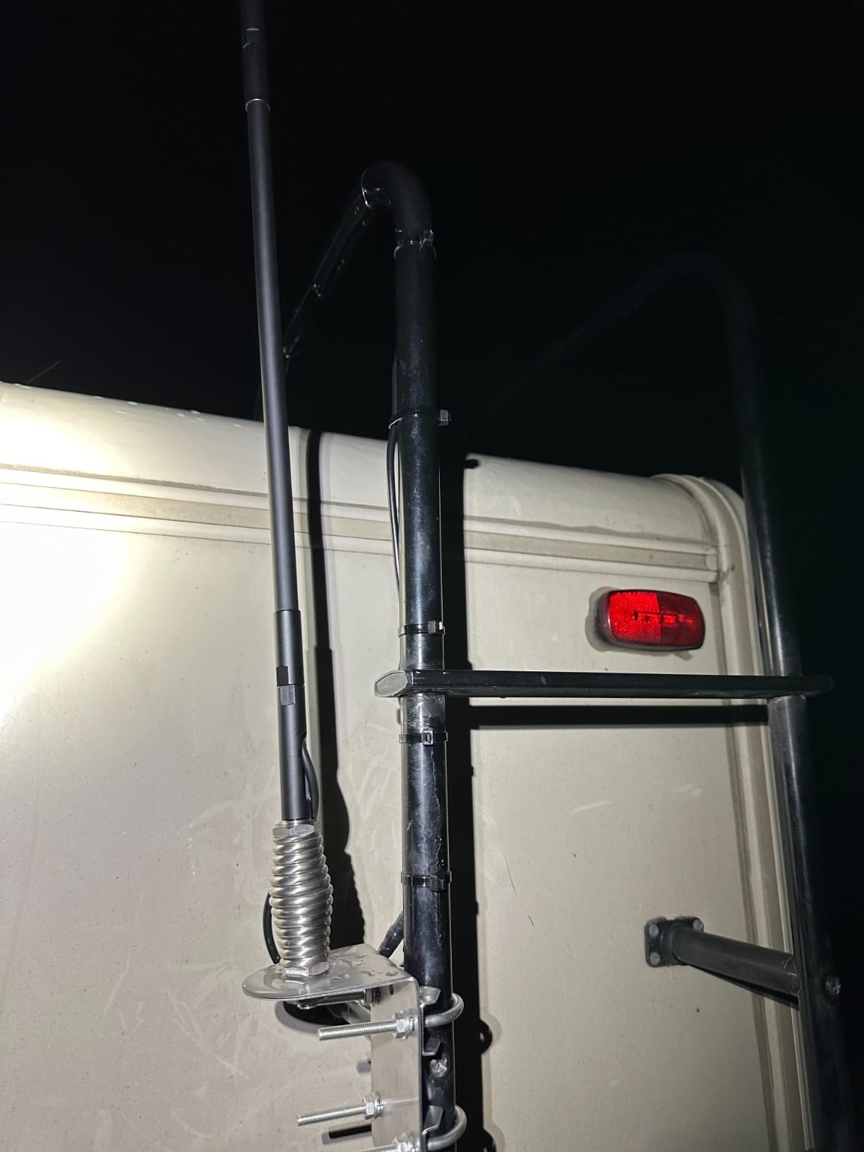 HiBoost Travel 3.0 RV Cell Phone Signal Booster | High Power Cellular Booster for RV, Camper Van, Trailer | Magnetic Mount | Boosts 4G & 5G LTE for All U.S. Carriers | FCC Approved customer photo 2