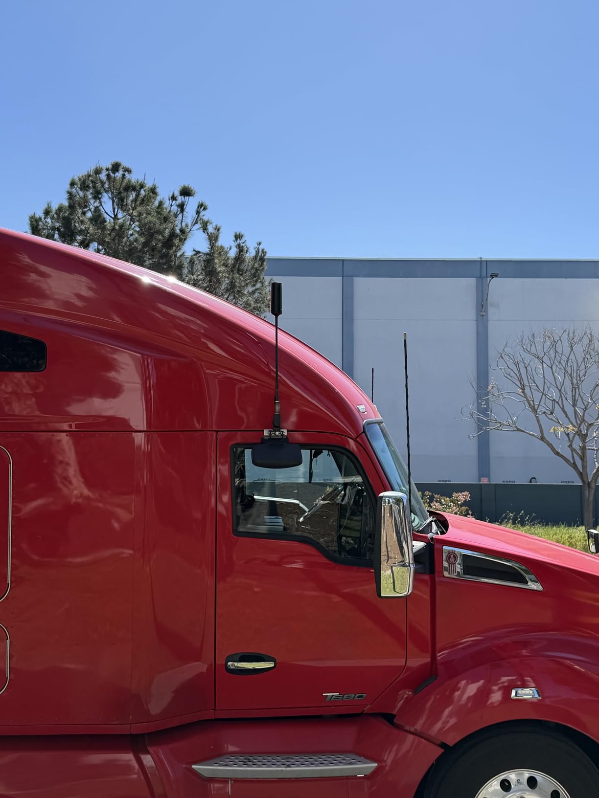 HiBoost Cell Phone Signal Booster for Trucks and SUVs | Boosts 5G & 4G LTE for All Carriers - Verizon, AT&T, T-Mobile | Weatherproof Antenna | Ultra-Stable Booster | FCC Approved customer photo 2