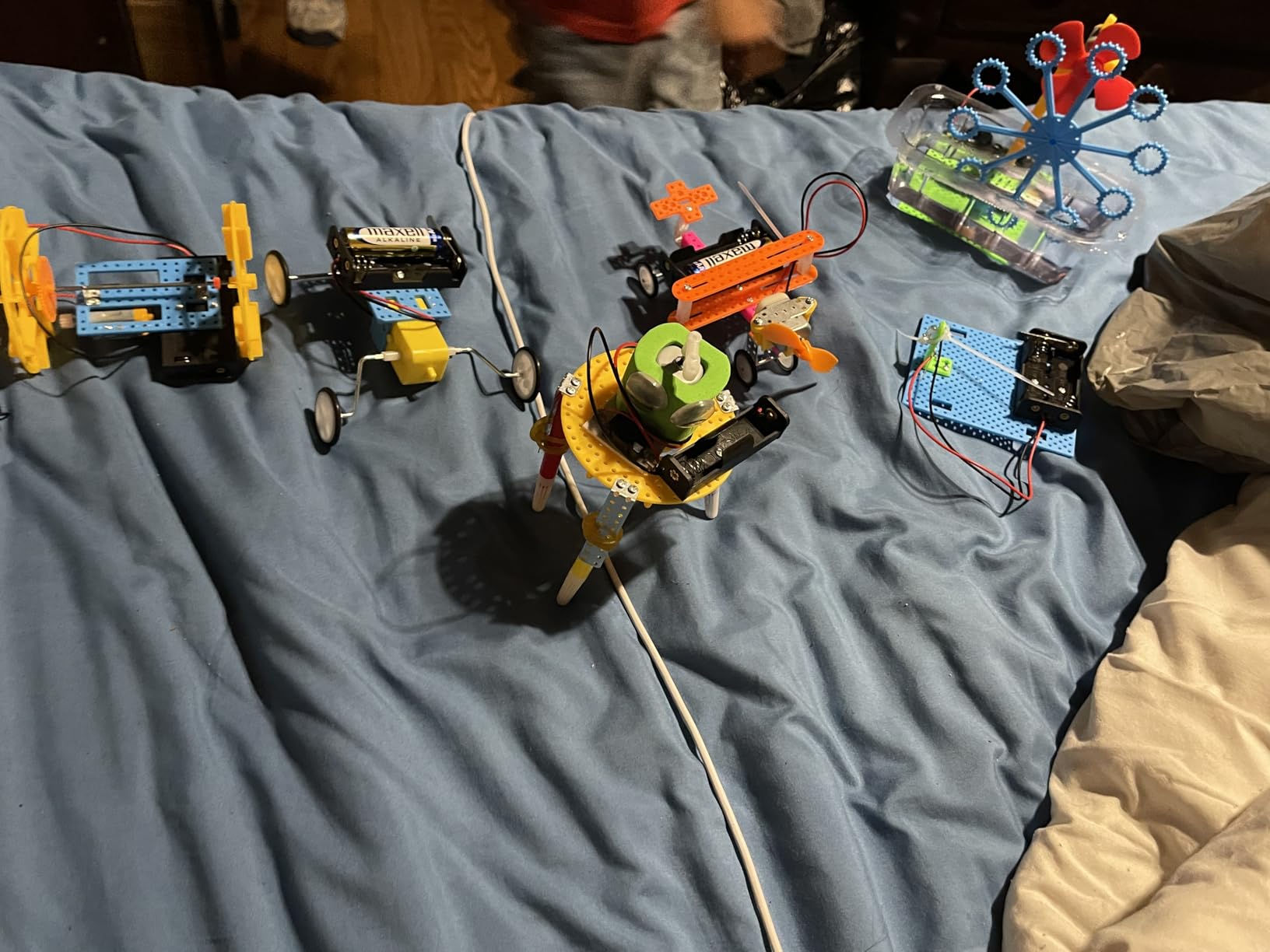 STEM Robotics Kit 6 Set Science Experiments Project Activities Toys for Kids 4-8 8-12 Engineering Building Electronic Motor Robot Kid Craft Boy Girl 5 6 7 8 9 10 12 Year Old Outdoor Toy customer photo 1