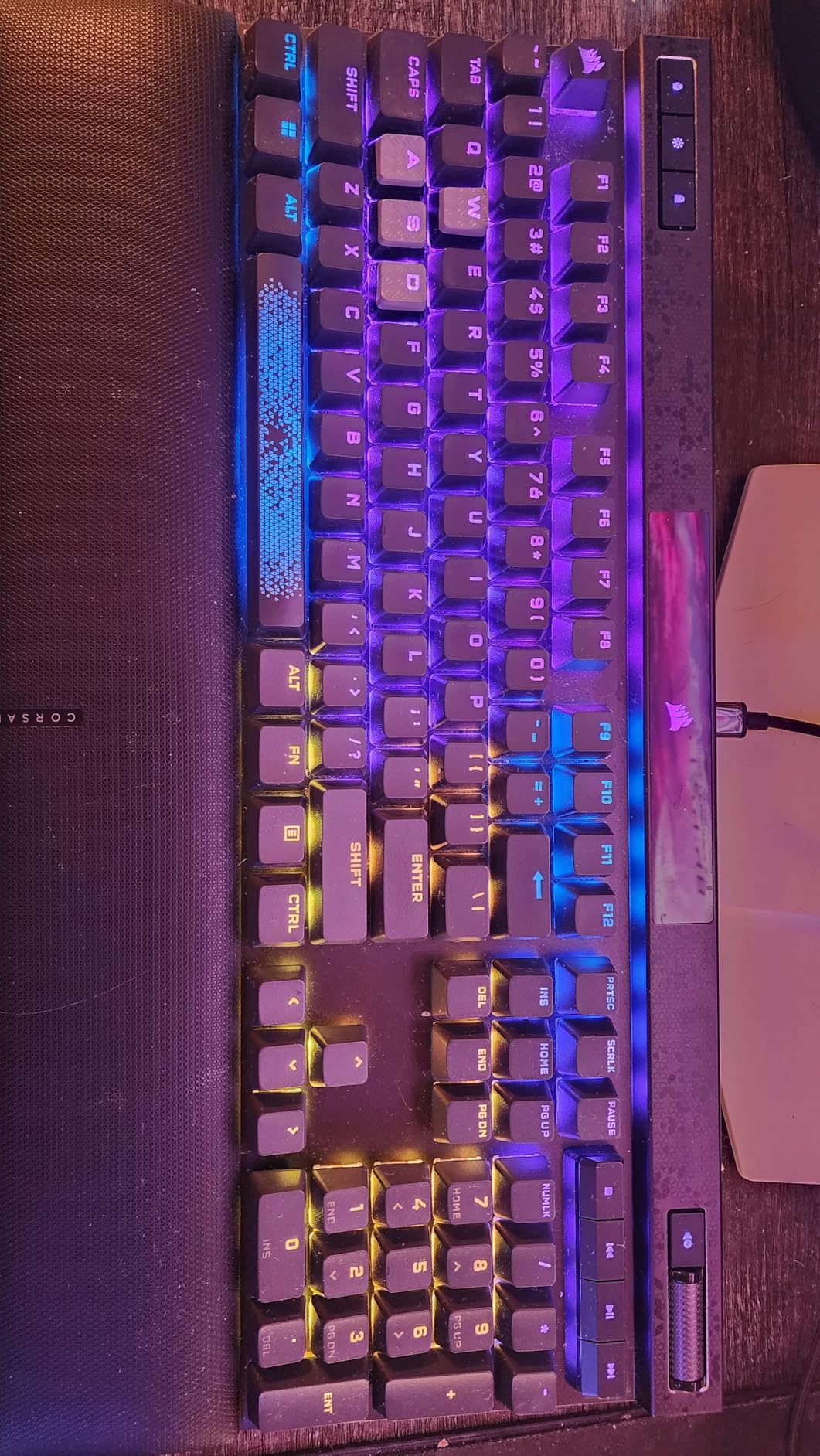 K70 MAX RGB Magnetic Mechanical Wired Gaming Keyboard - MGX Adjustable Switches, Simultaneous SOCD and Rapid Trigger, PBT Double-Shot Keycaps, Sound Dampening, 8000Hz Polling, QWERTY NA, Black customer photo 1