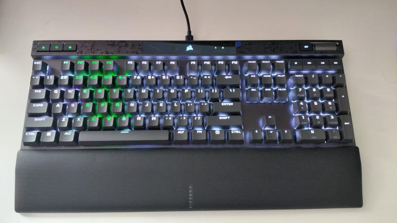 K70 MAX RGB Magnetic Mechanical Wired Gaming Keyboard - MGX Adjustable Switches, Simultaneous SOCD and Rapid Trigger, PBT Double-Shot Keycaps, Sound Dampening, 8000Hz Polling, QWERTY NA, Black customer photo 2