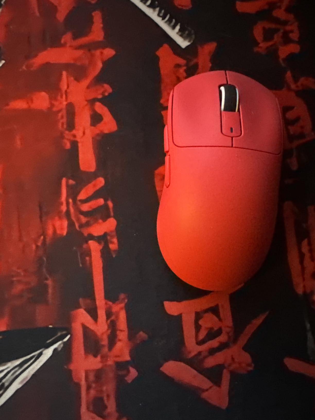 ATTACK SHARK X3 Wireless Gaming Mouse, 49g Ergonomic Computer Mouse, Triple Modes PAW3395 26K DPI Optical Sensor, 200h Battery Life, Programmable Buttons, Gaming Accessories for PC/Laptop/Mac (White) customer photo 2