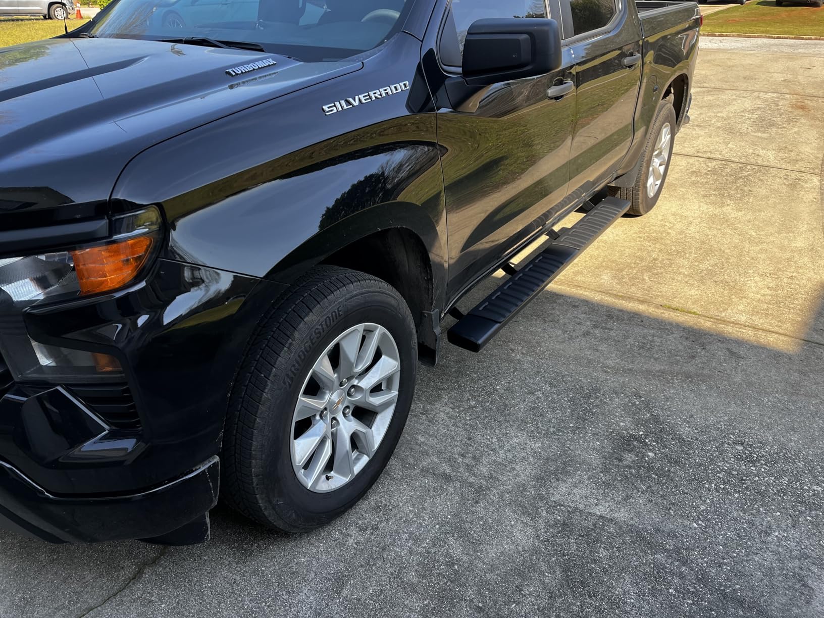 AUTOSAVER88 Running Boards Side Steps Compatible with 2019-2026 Chevy Silverado/GMC Sierra 1500, 2020-2026 Silverado/Sierra 2500HD 3500HD Crew Cab Aluminum Nerf Bars customer photo 1