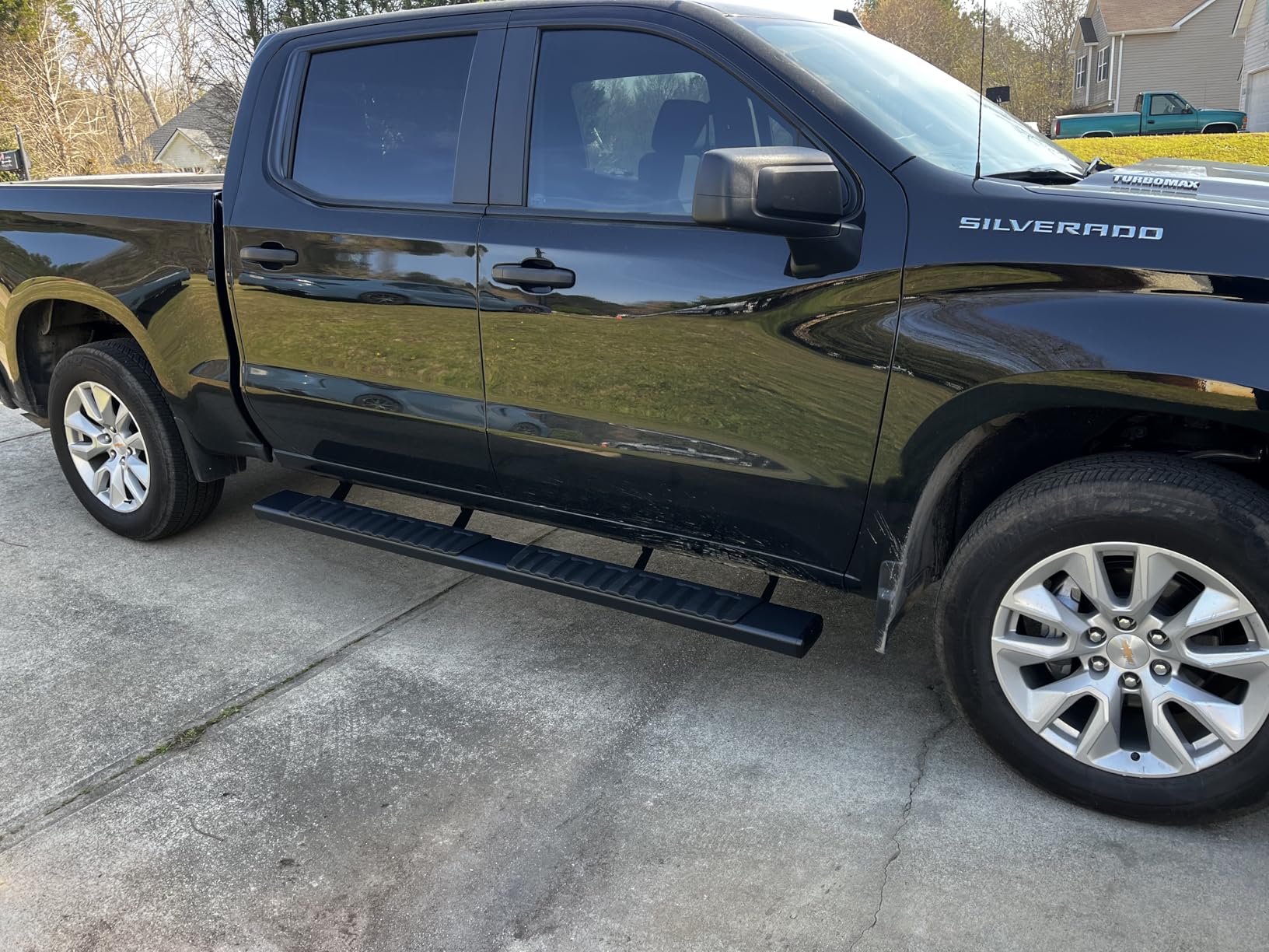 AUTOSAVER88 Running Boards Side Steps Compatible with 2019-2026 Chevy Silverado/GMC Sierra 1500, 2020-2026 Silverado/Sierra 2500HD 3500HD Crew Cab Aluminum Nerf Bars customer photo 2