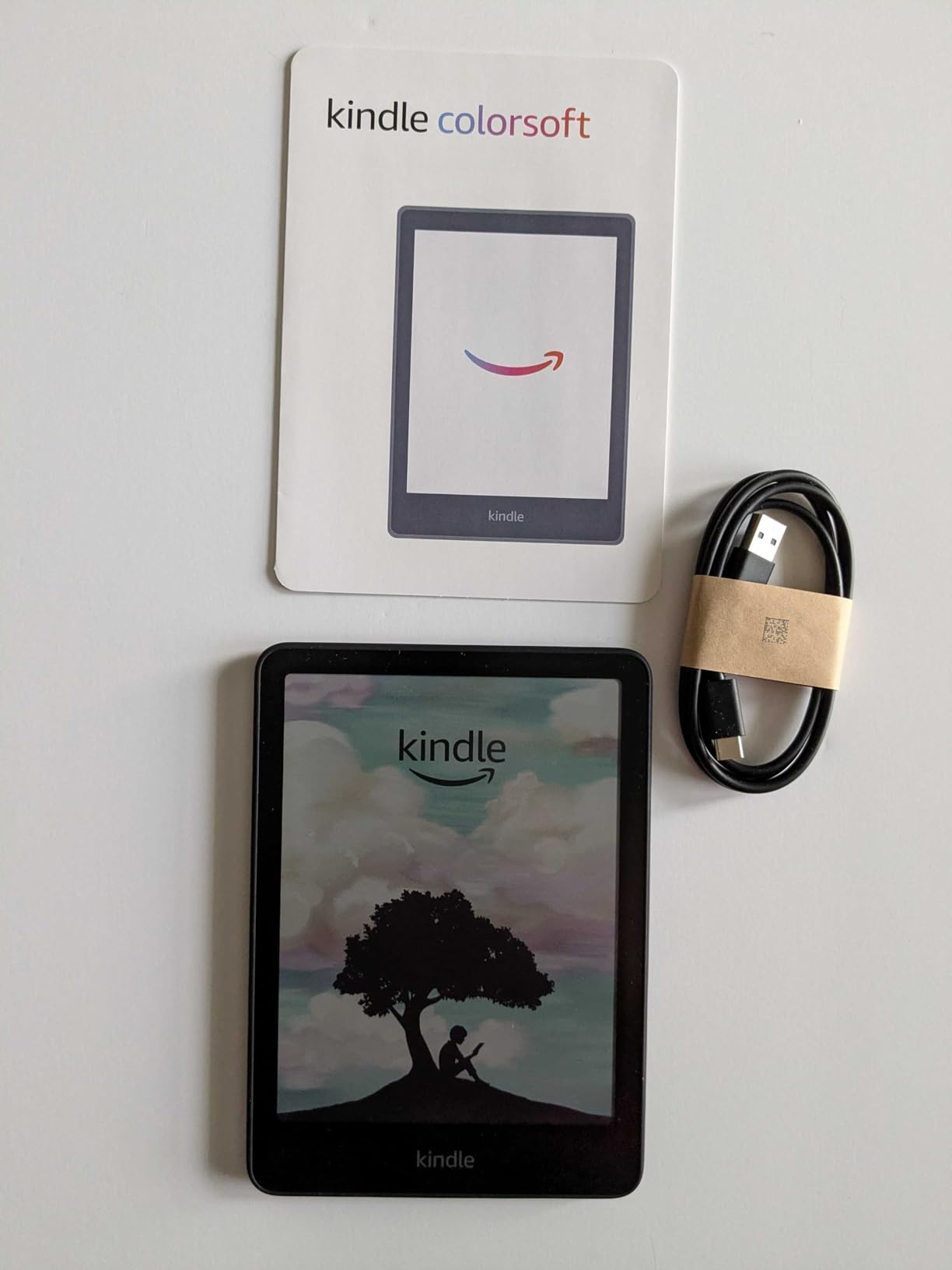 Amazon Kindle Colorsoft 16 GB (newest model) - With color display and adjustable warm light - No Ads customer photo 2