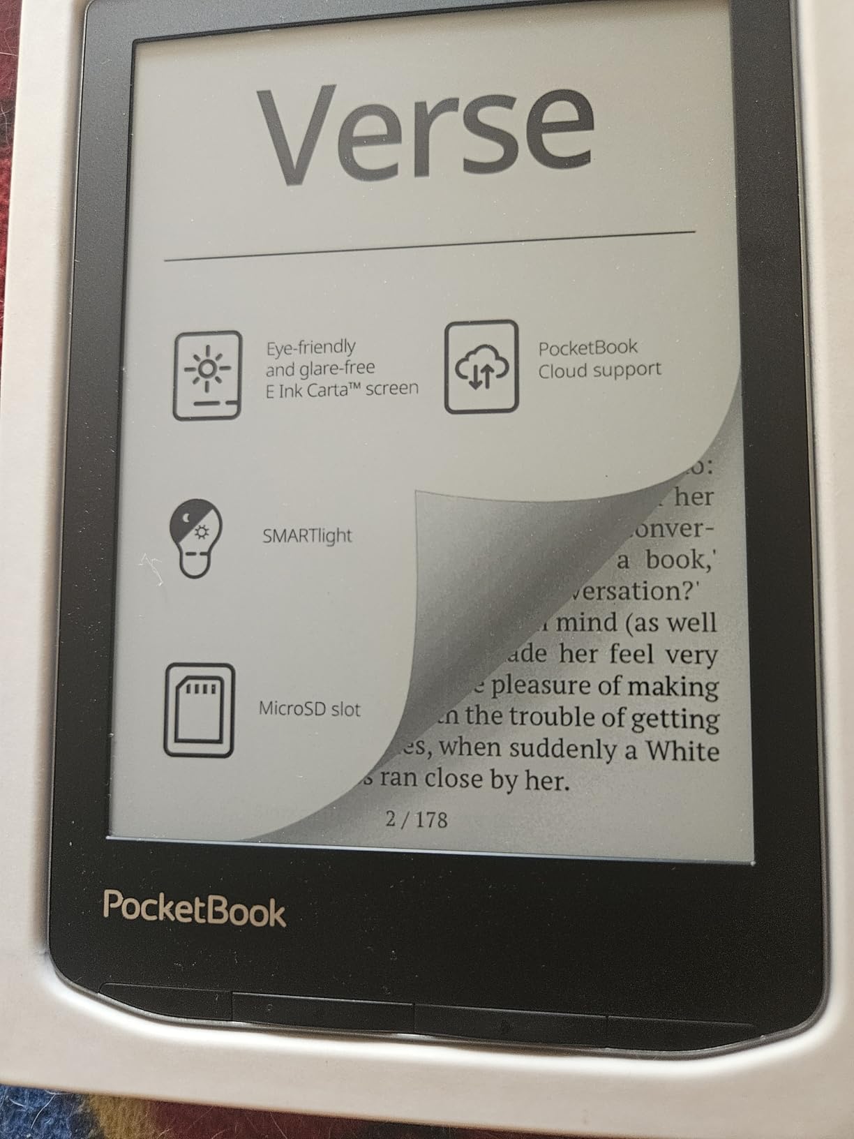 PocketBook Verse E-Readers | Eye-Friendly 6'' E-Ink Carta HD Touchscreen | Adjustable SMARTlight | Up to 1 Month of Battery Life | WiFi & Memory Card Slot | E-Book Reader in Misty Grey customer photo 1