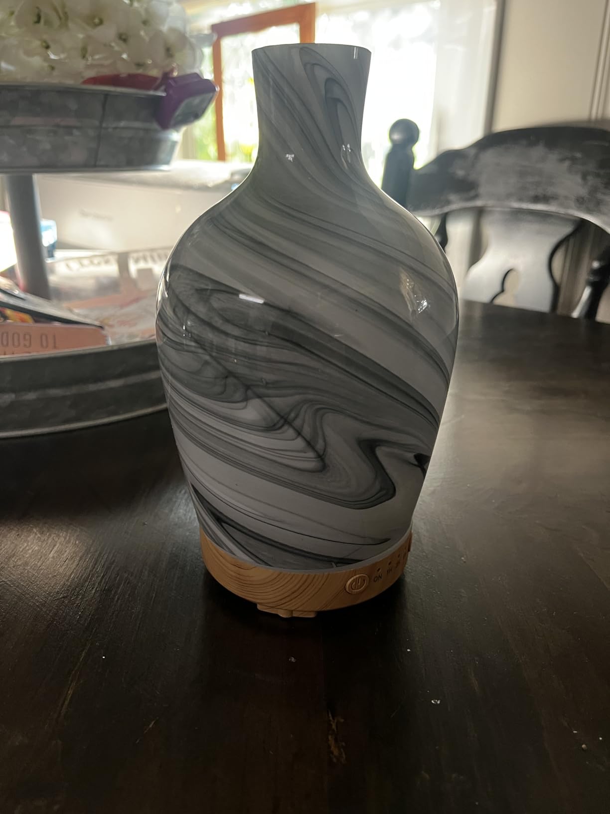 Essential Oil Diffuser Hand Blown Glass Aromatherapy Diffuser - Ultrasonic Cool Mist Scent Aroma Diffuser, Whisper Quiet with Auto Shut-Off, Timer Setting & 7 Colors Night Light for Home customer photo 2