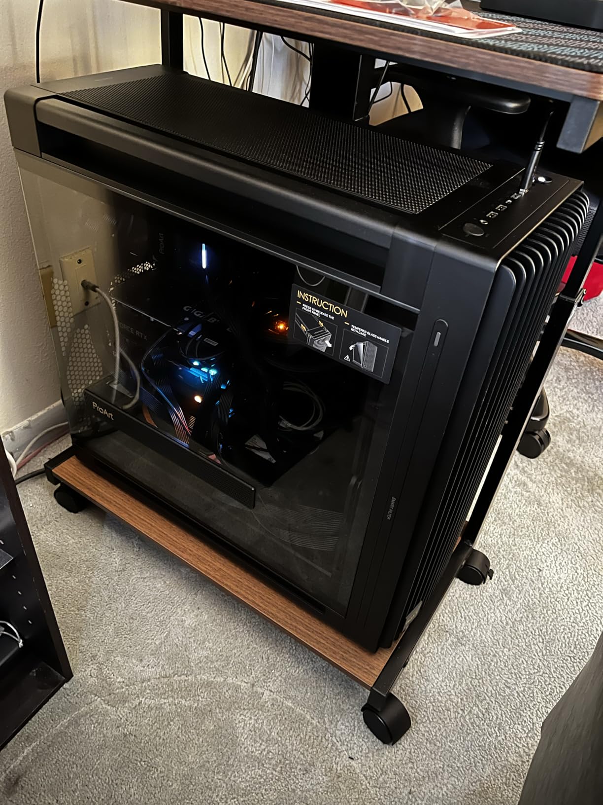 ASUS ProArt PA602 E-ATX PC Case - 420mm Radiator Support, Dual 200mm Built-in Fans, Front Panel IR Dust Indicator, Power Lock Latch, Tool-Less PCIe Mounting & GPU Holder, 20Gbps USB-C Front I/O customer photo 1