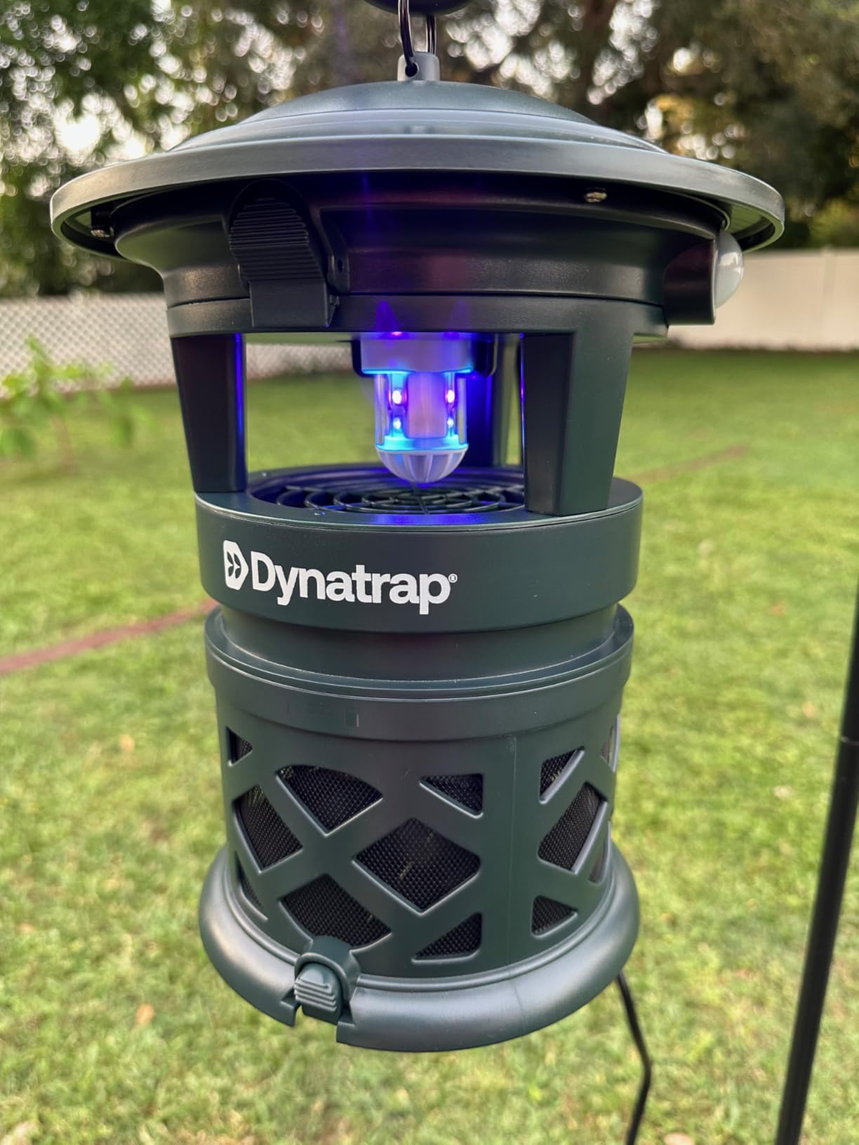 DynaTrap DT1130SR 1/2 Acre Mosquito & Flying Insect Outdoor Trap and Killer customer photo 2