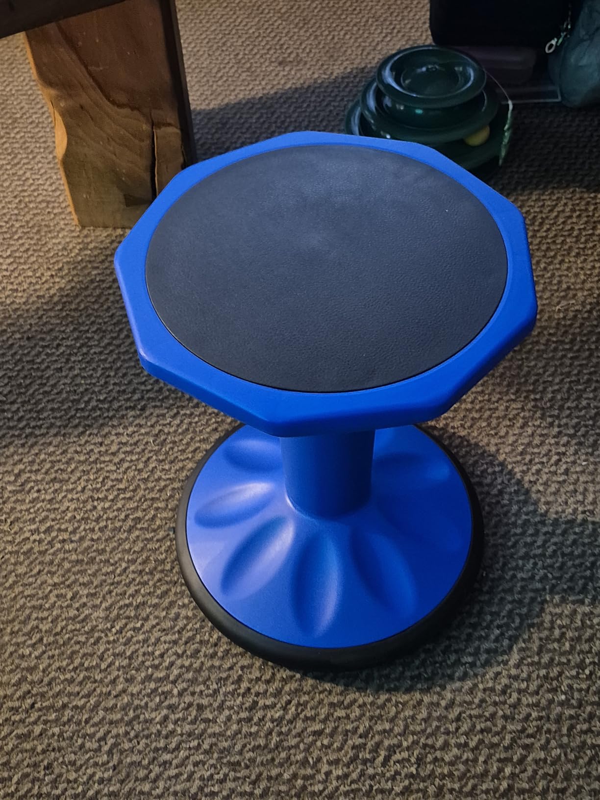 Giantex Wobble Stools for Classroom Seating - Wiggle Stool with Adjustable Height, 24