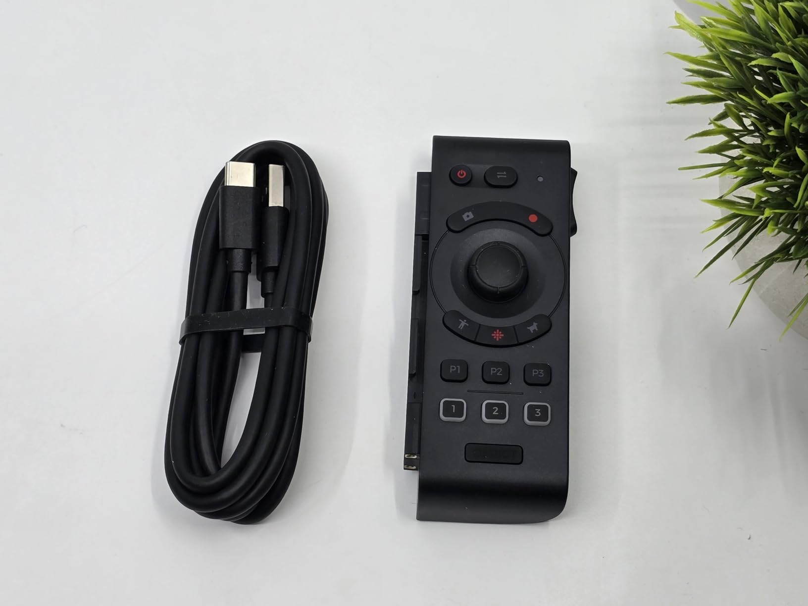 OBSBOT Tail Air & Smart Remote Combo, Streaming Camera with AI Tracking PTZ, Intelligent APP, Gesture Control, HDMI/USB-C/Wireless Webcam customer photo 2