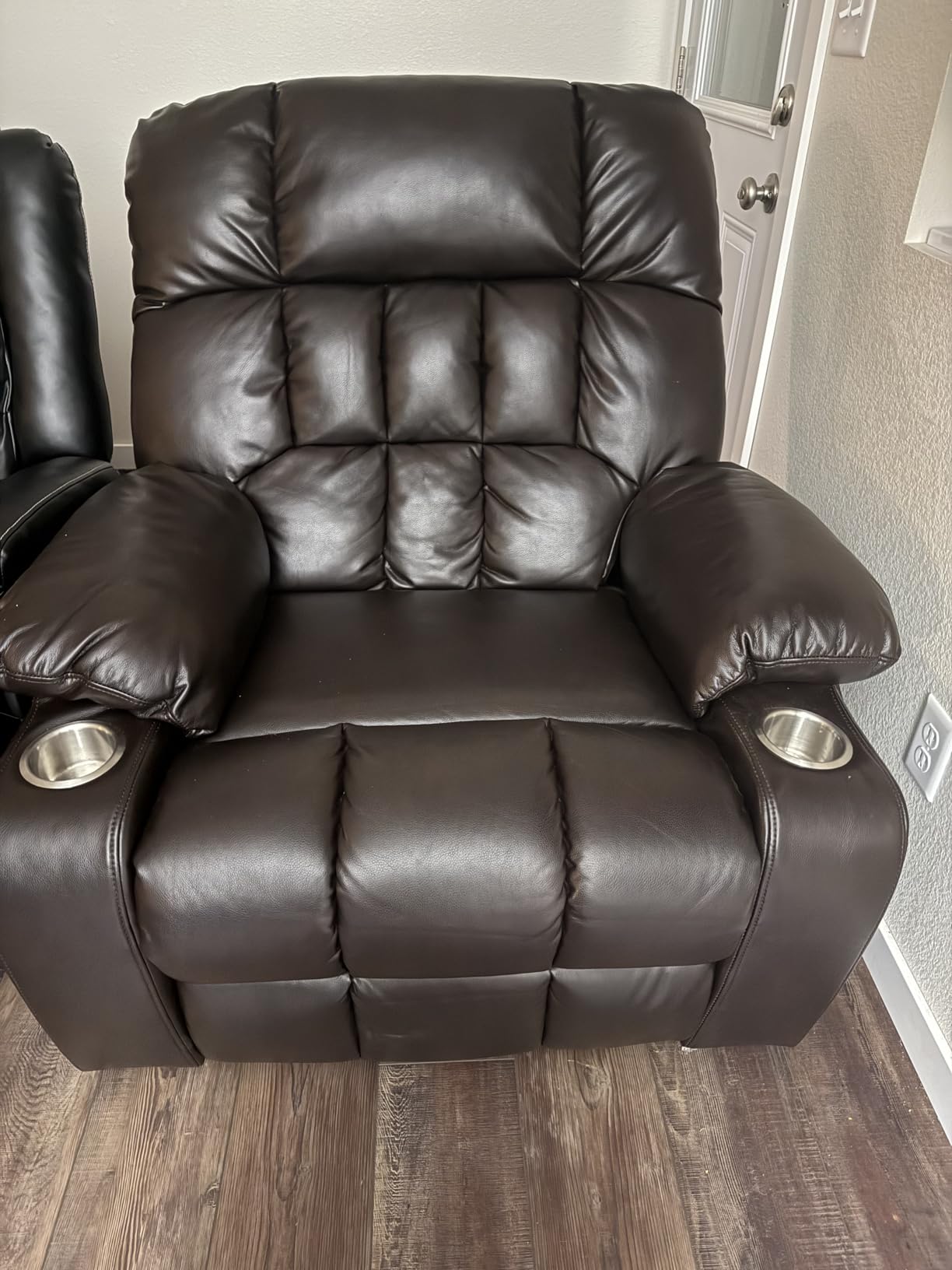 26in Extra Wide Recliner Chair for Big Man 400lbs, Oversized Power Lift Chair with Heat and Massage Hidden Cup Holder, Lift Recliner Chairs for Elderly (Dark Brown) customer photo 2